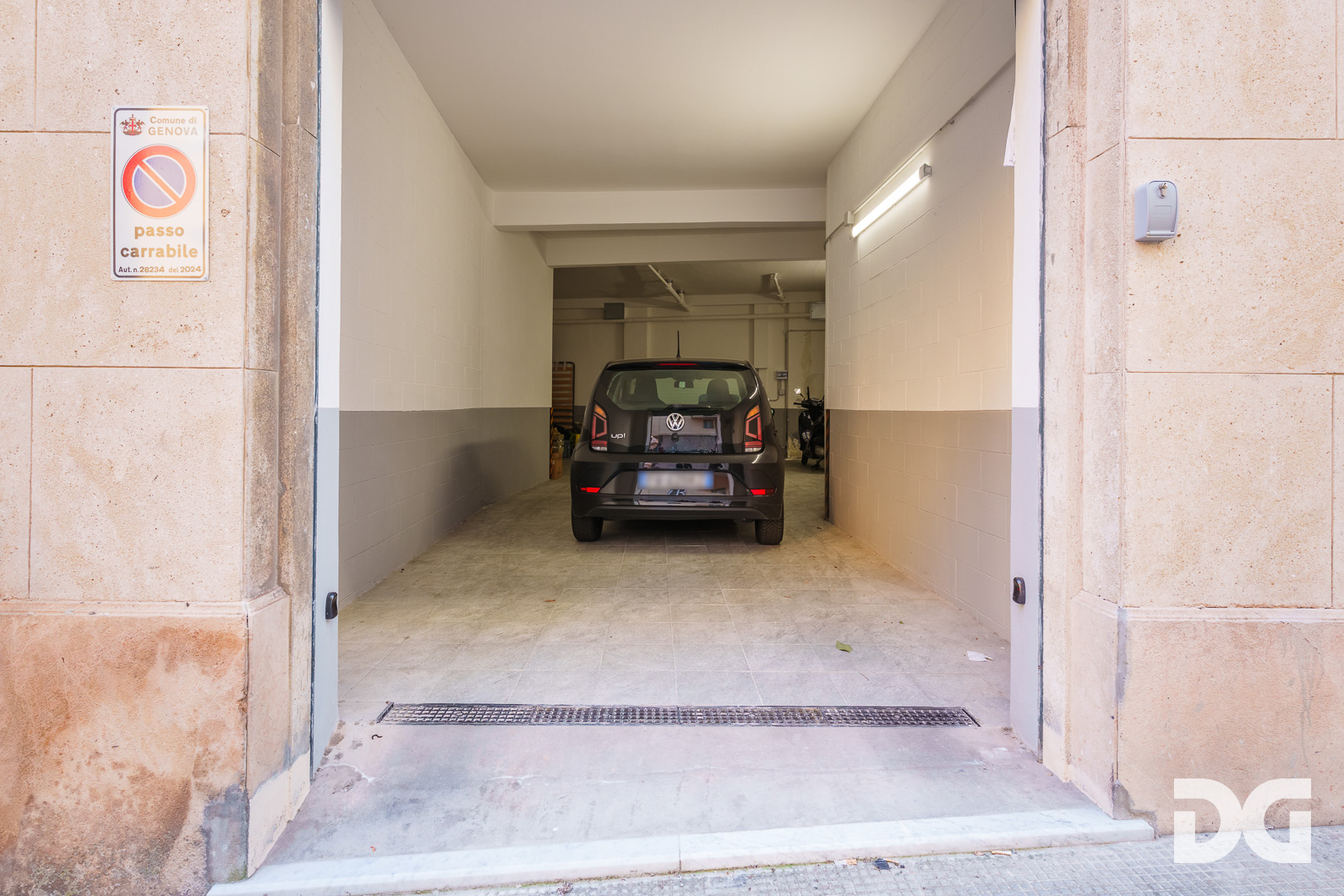 Immobiliare Del Guasta CENTRO – VIA ASSAROTTI PRESTIGIOSI MQ. 388 CON PARCHEGGI 