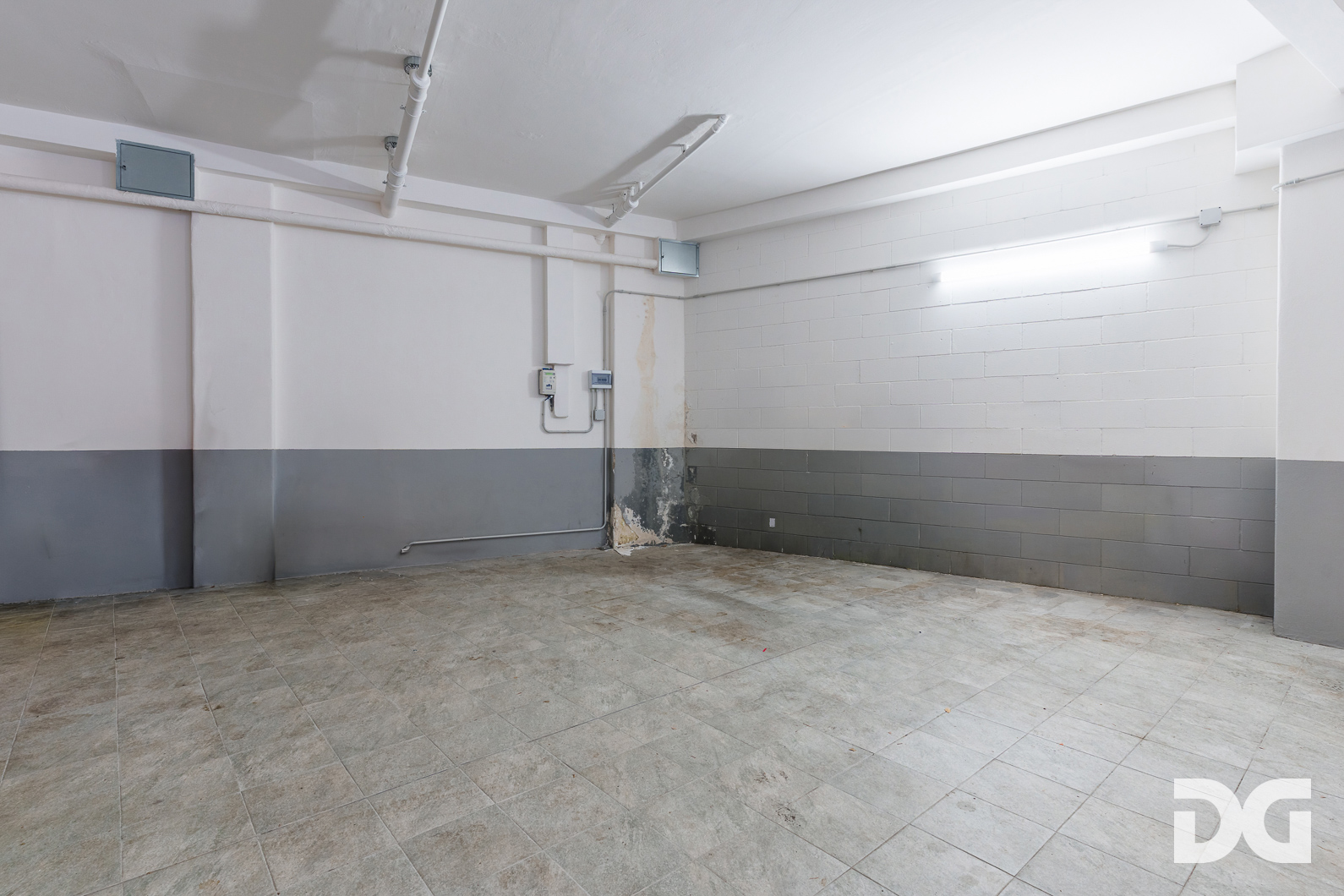 Immobiliare Del Guasta CENTRO – VIA ASSAROTTI PRESTIGIOSI MQ. 388 CON PARCHEGGI 