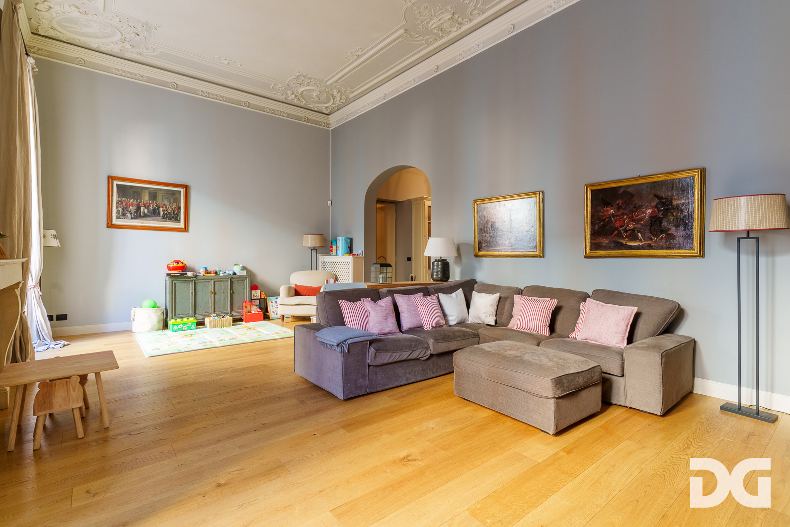 Immobiliare Del Guasta CENTRO – VIA ASSAROTTI PRESTIGIOSI MQ. 388 CON PARCHEGGI 