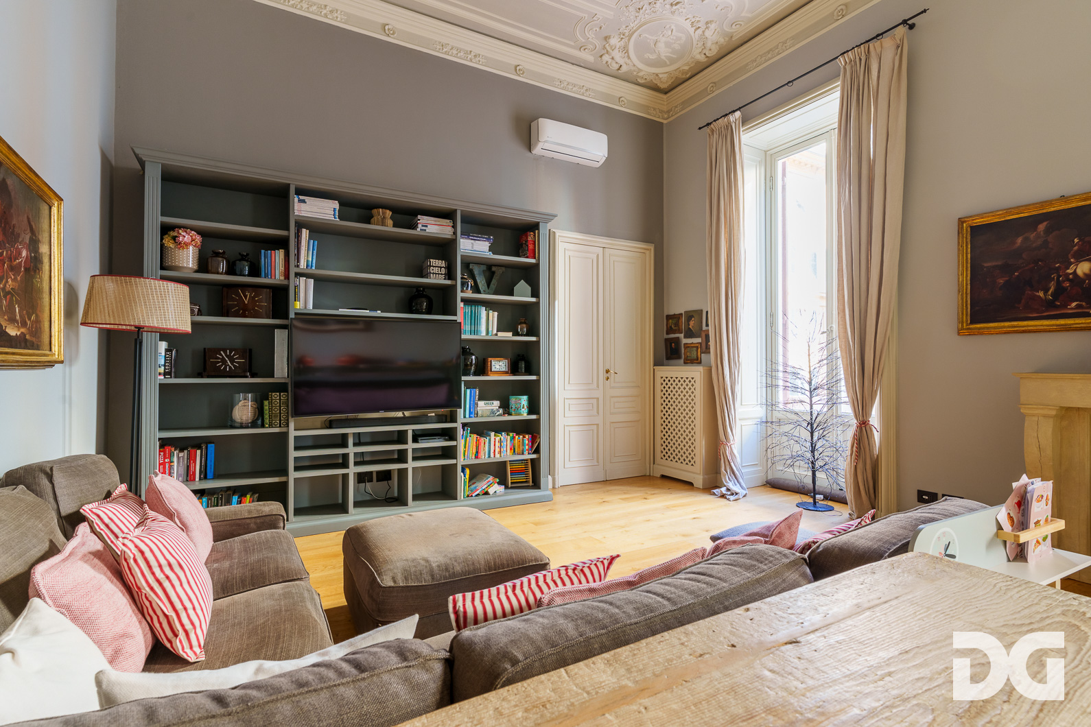 Immobiliare Del Guasta CENTRO – VIA ASSAROTTI PRESTIGIOSI MQ. 388 CON PARCHEGGI 