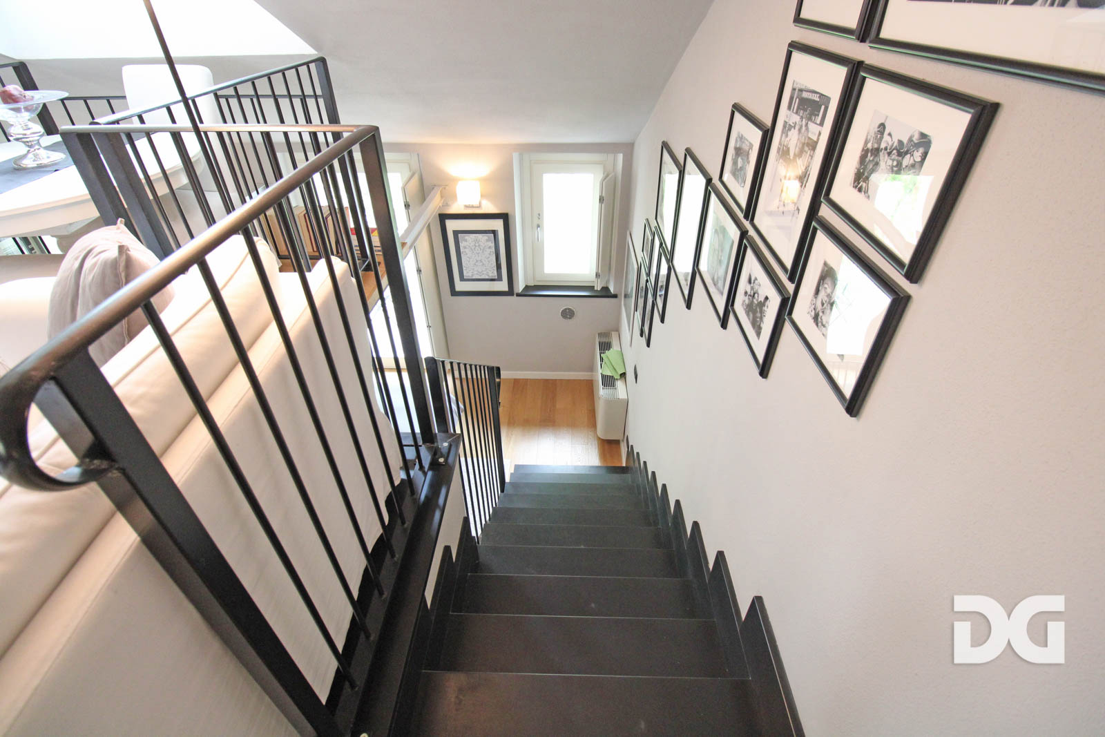 Immobiliare Del Guasta CENTRO – VIA S.B. DEGLI ARMENI PERFETTI ED ARREDATI MQ. 55 CON BALCONE 