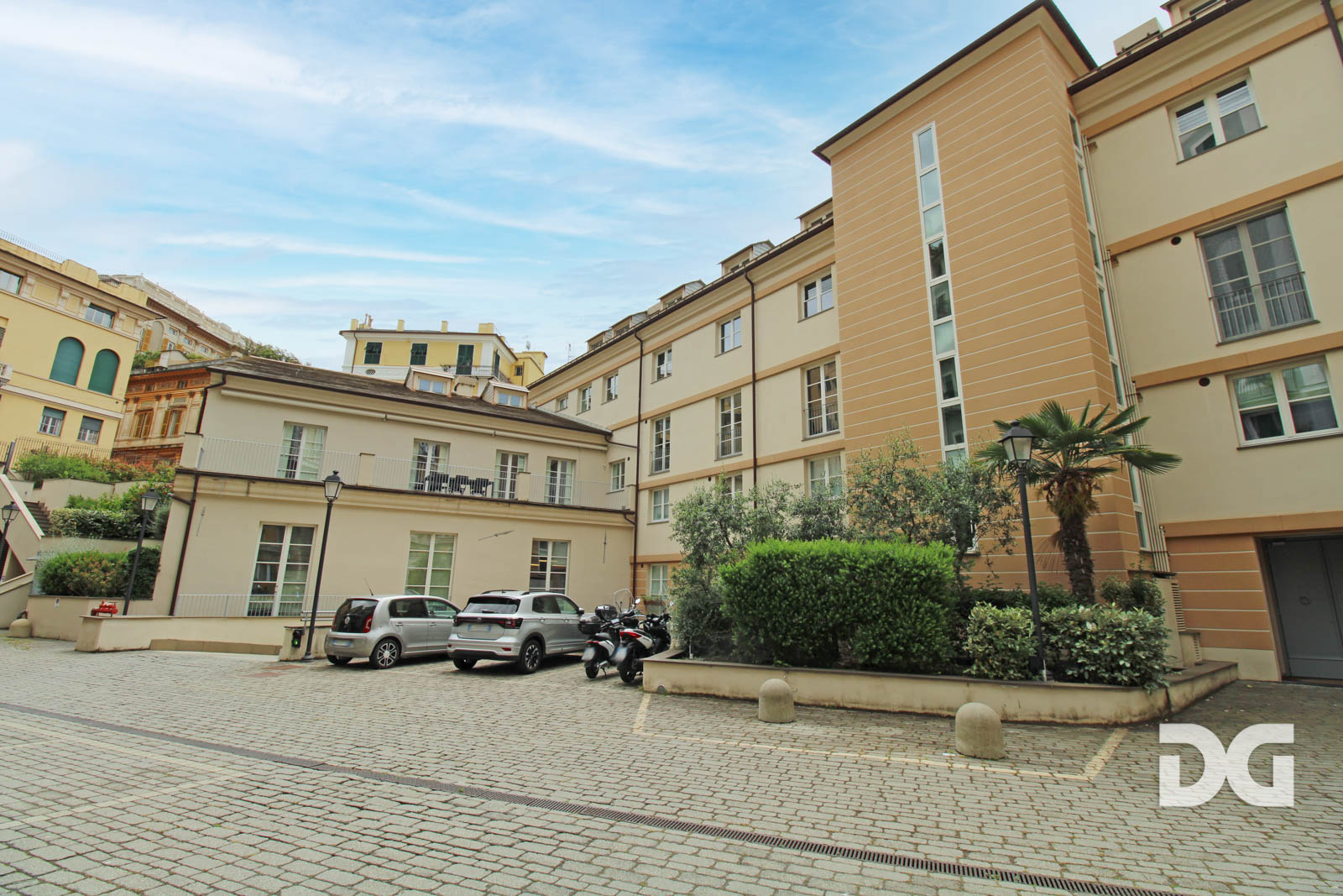 Immobiliare Del Guasta CENTRO – VIA S.B. DEGLI ARMENI PERFETTI ED ARREDATI MQ. 55 CON BALCONE 