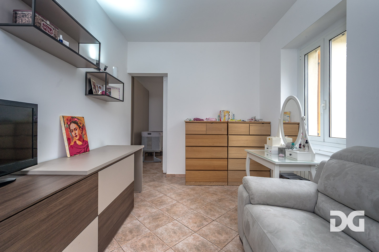 Immobiliare Del Guasta VIA STRUPPA – CASA INDIPENDENTE MQ. 224 CON GIARDINO CARRABILE E BOX 