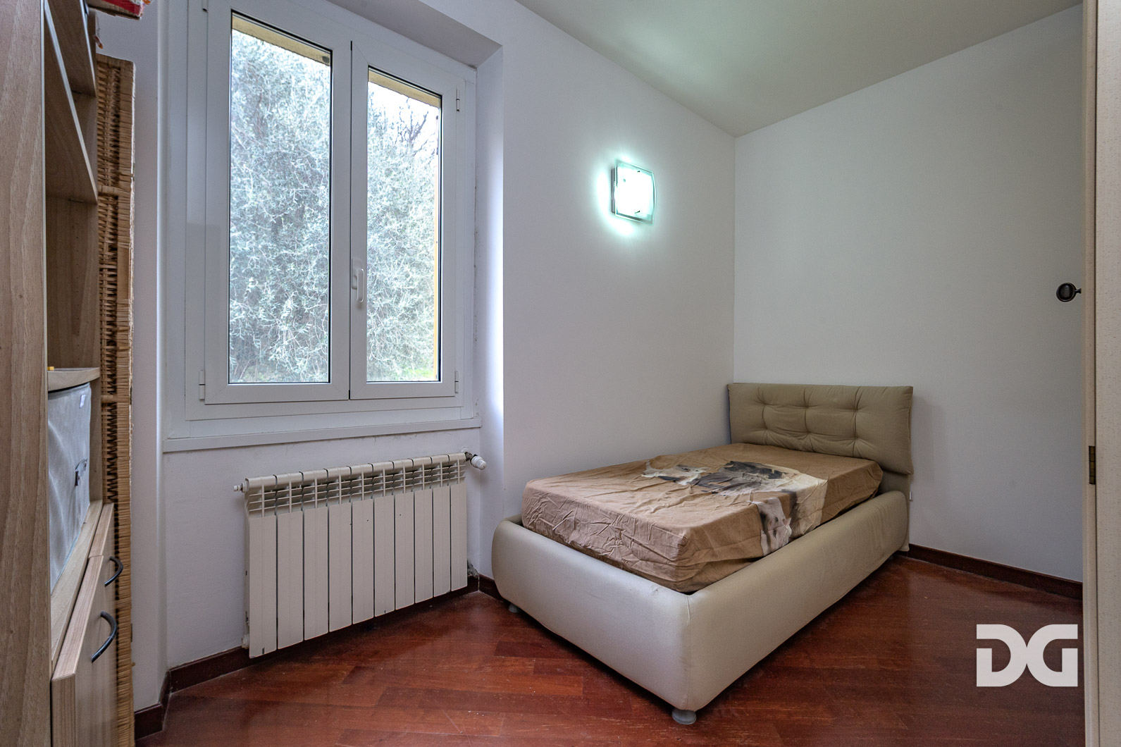 Immobiliare Del Guasta VIA STRUPPA – CASA INDIPENDENTE MQ. 224 CON GIARDINO CARRABILE E BOX 