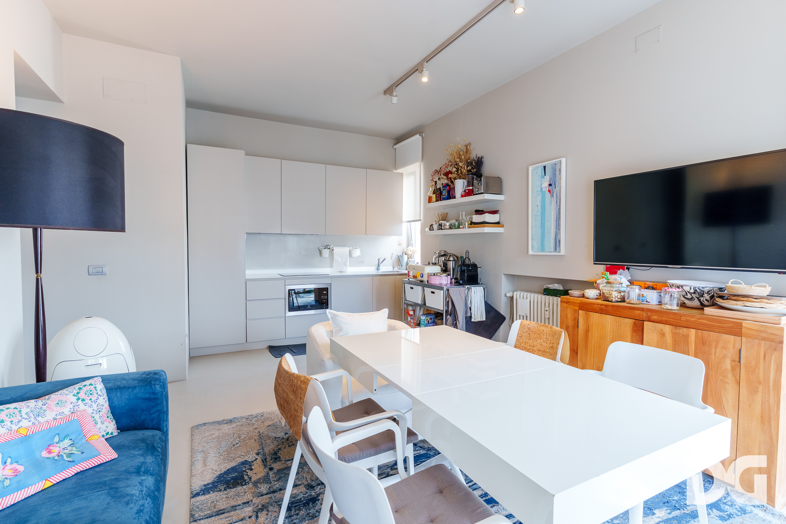 Immobiliare Del Guasta CARIGNANO – CORSO AURELIO SAFFI RISTRUTTURATI MQ.70 VISTA MARE
