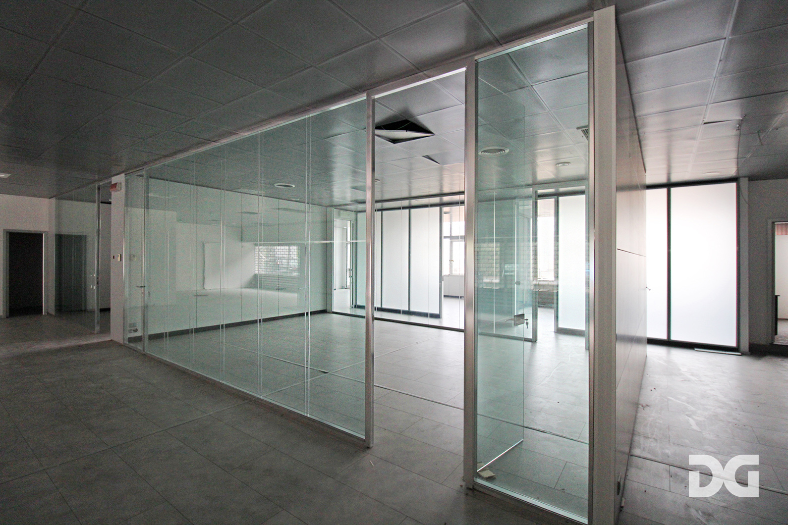 Immobiliare Del Guasta SAVIGNONE – VIA ISORELLE MQ. 482 LOCALE COMMERCIALE 