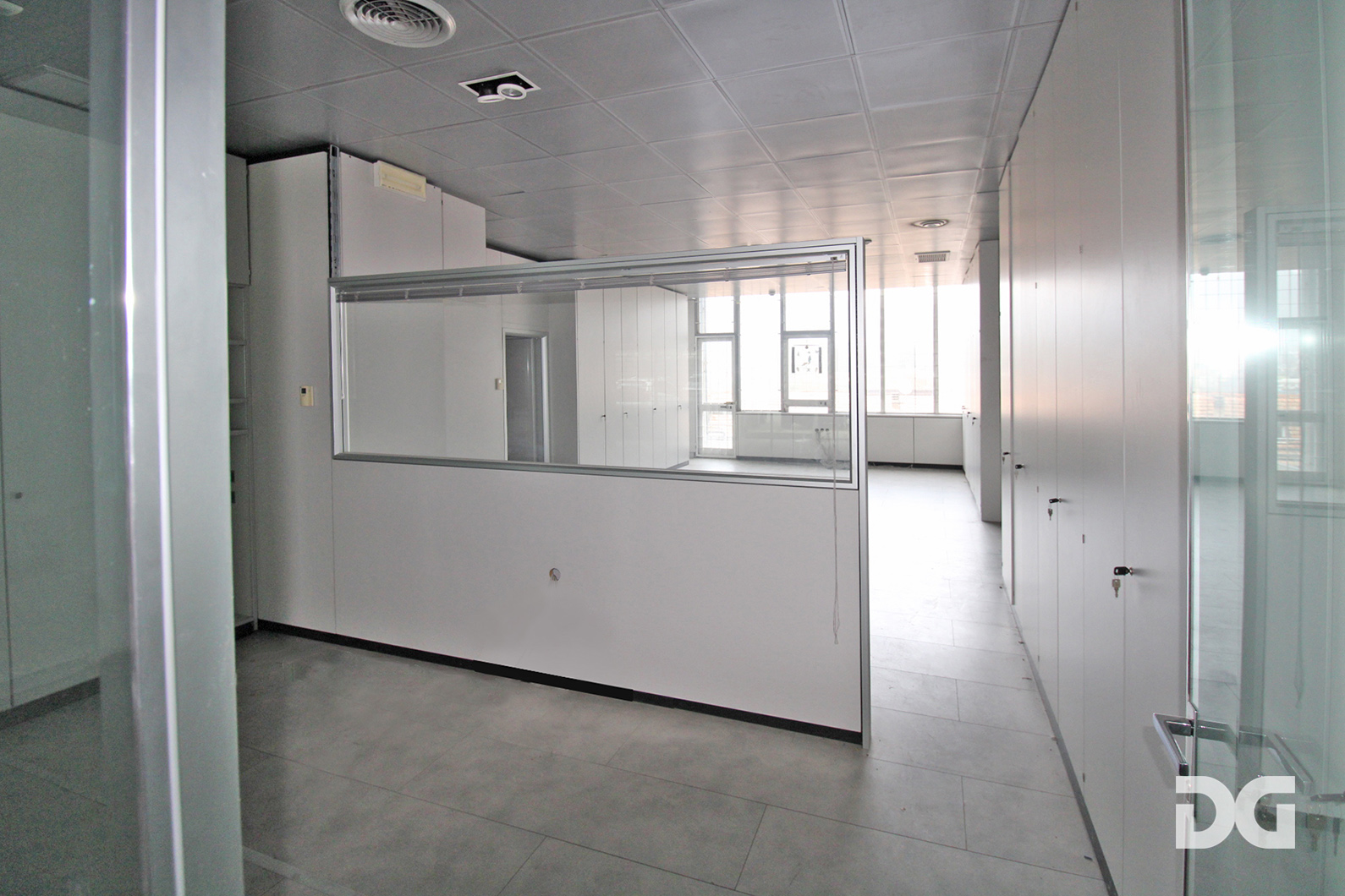 Immobiliare Del Guasta SAVIGNONE – VIA ISORELLE MQ. 482 LOCALE COMMERCIALE 