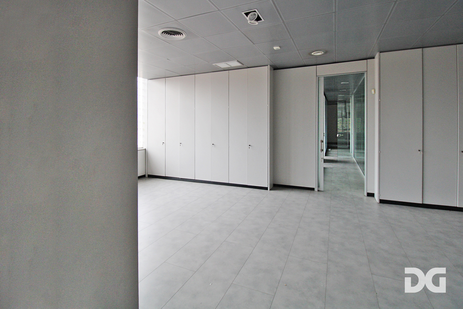 Immobiliare Del Guasta SAVIGNONE – VIA ISORELLE MQ. 482 LOCALE COMMERCIALE 