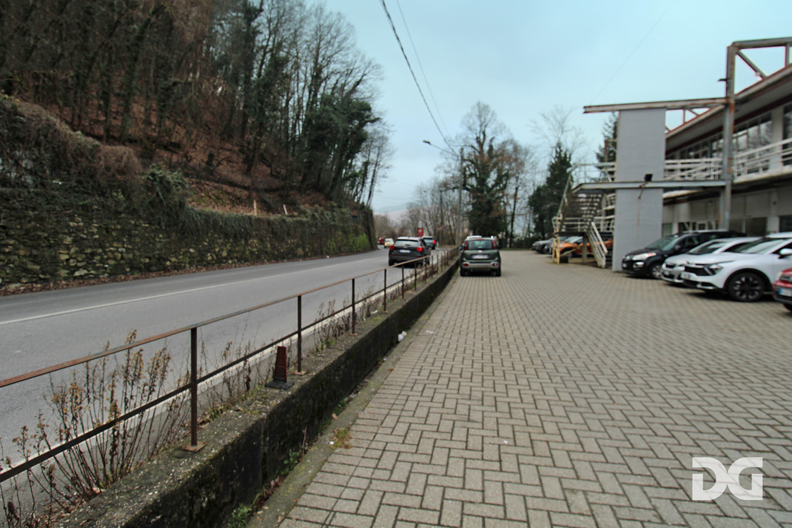 Immobiliare Del Guasta SAVIGNONE – VIA ISORELLE MQ. 482 LOCALE COMMERCIALE 