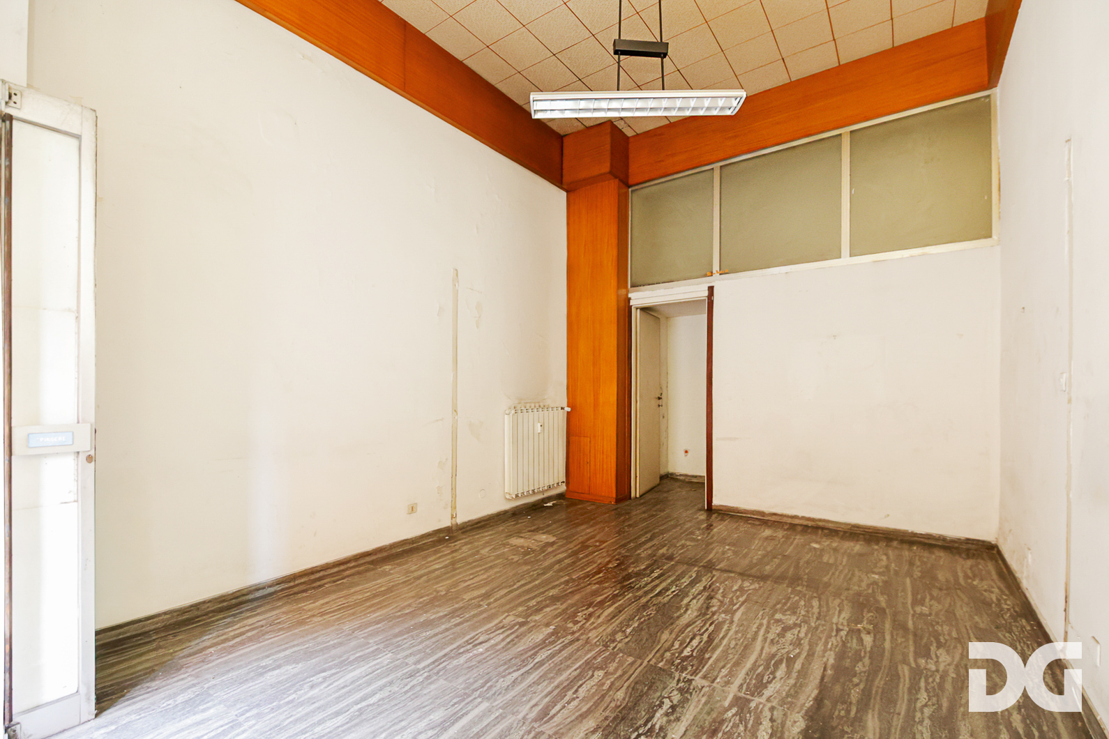 Immobiliare Del Guasta RAPALLO – LOCALE COMMERCIALE MQ. 30