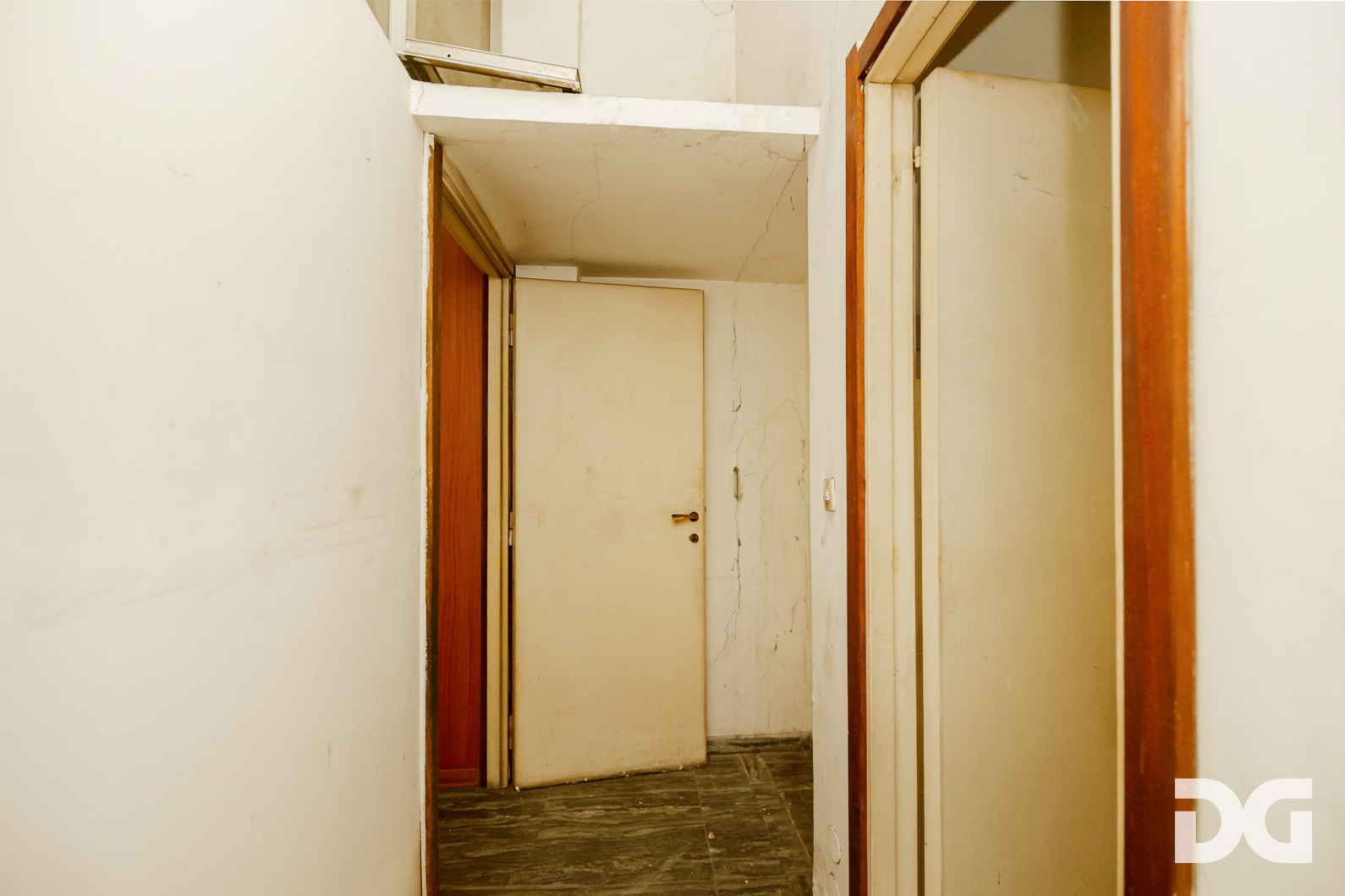 Immobiliare Del Guasta RAPALLO – LOCALE COMMERCIALE MQ. 30