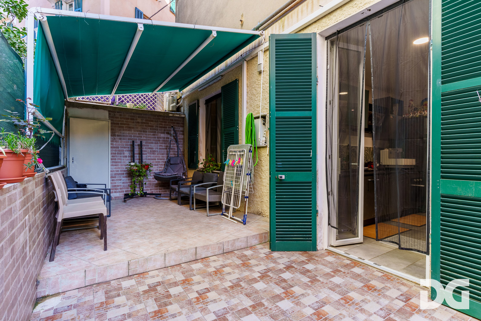 Immobiliare Del Guasta PEGLI – VIA MONTI MQ.72 IN CONTESTO PRIVATO