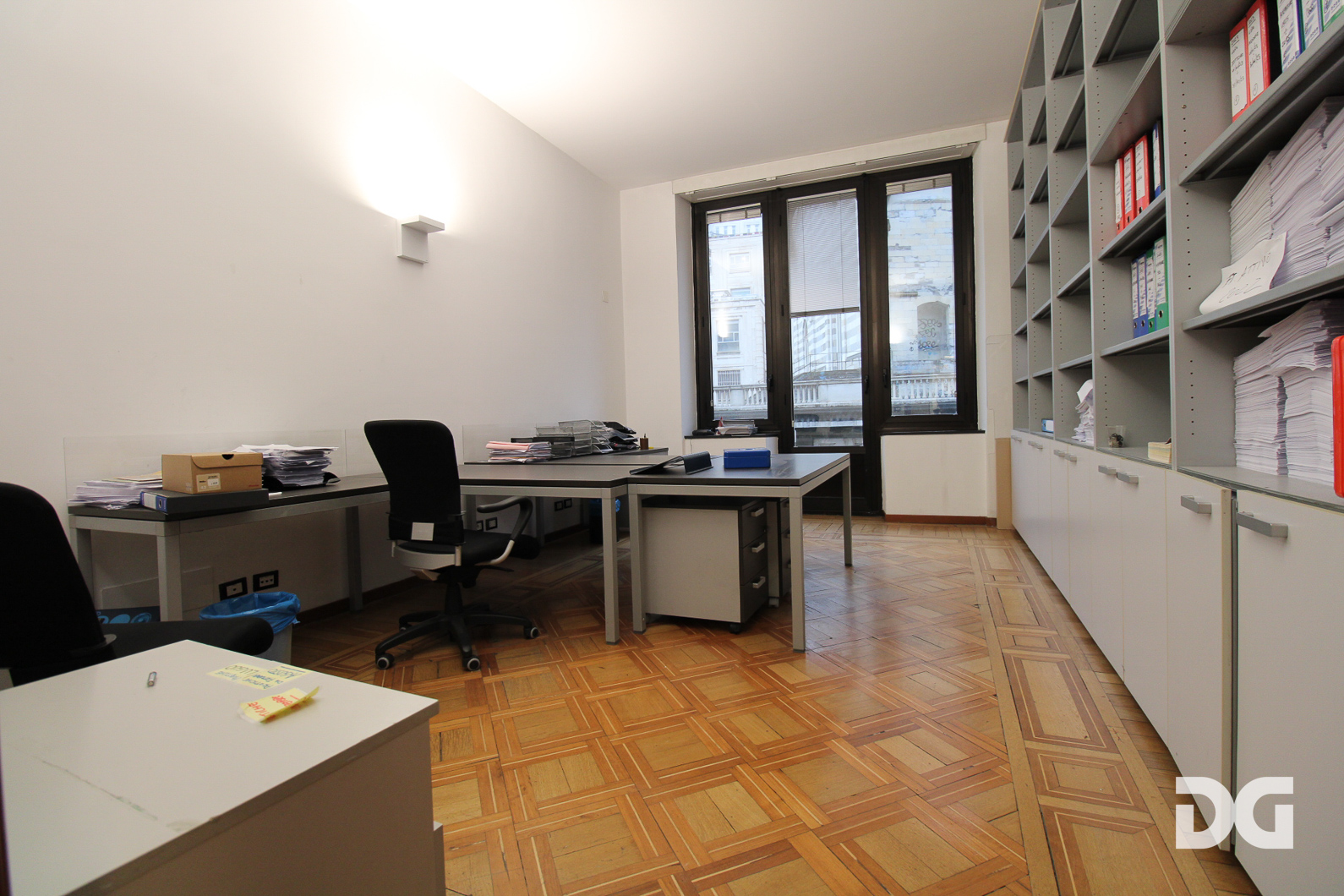 Immobiliare Del Guasta CENTRO VIA XX SETTEMBRE – UFFICIO MQ. 200 IN PERFETTO STATO 