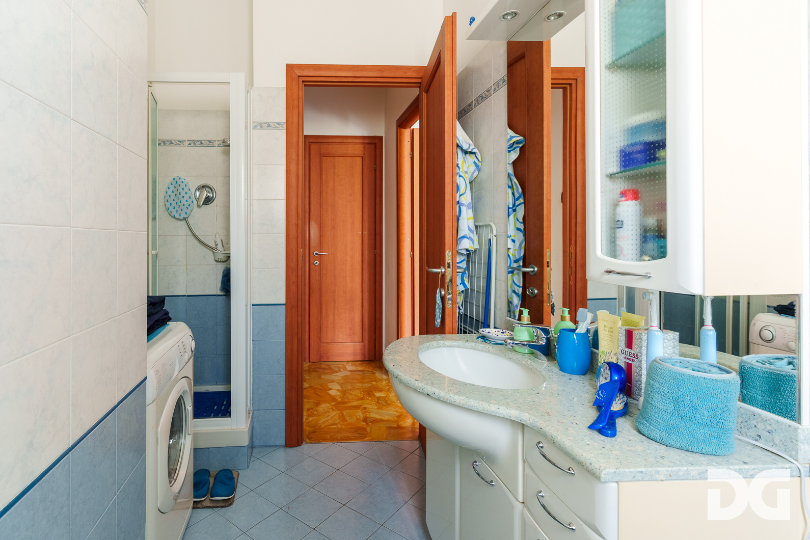 Immobiliare Del Guasta QUARTO – CORSO EUROPA ORDINATI MQ. 62 CON POGGIOLATA
