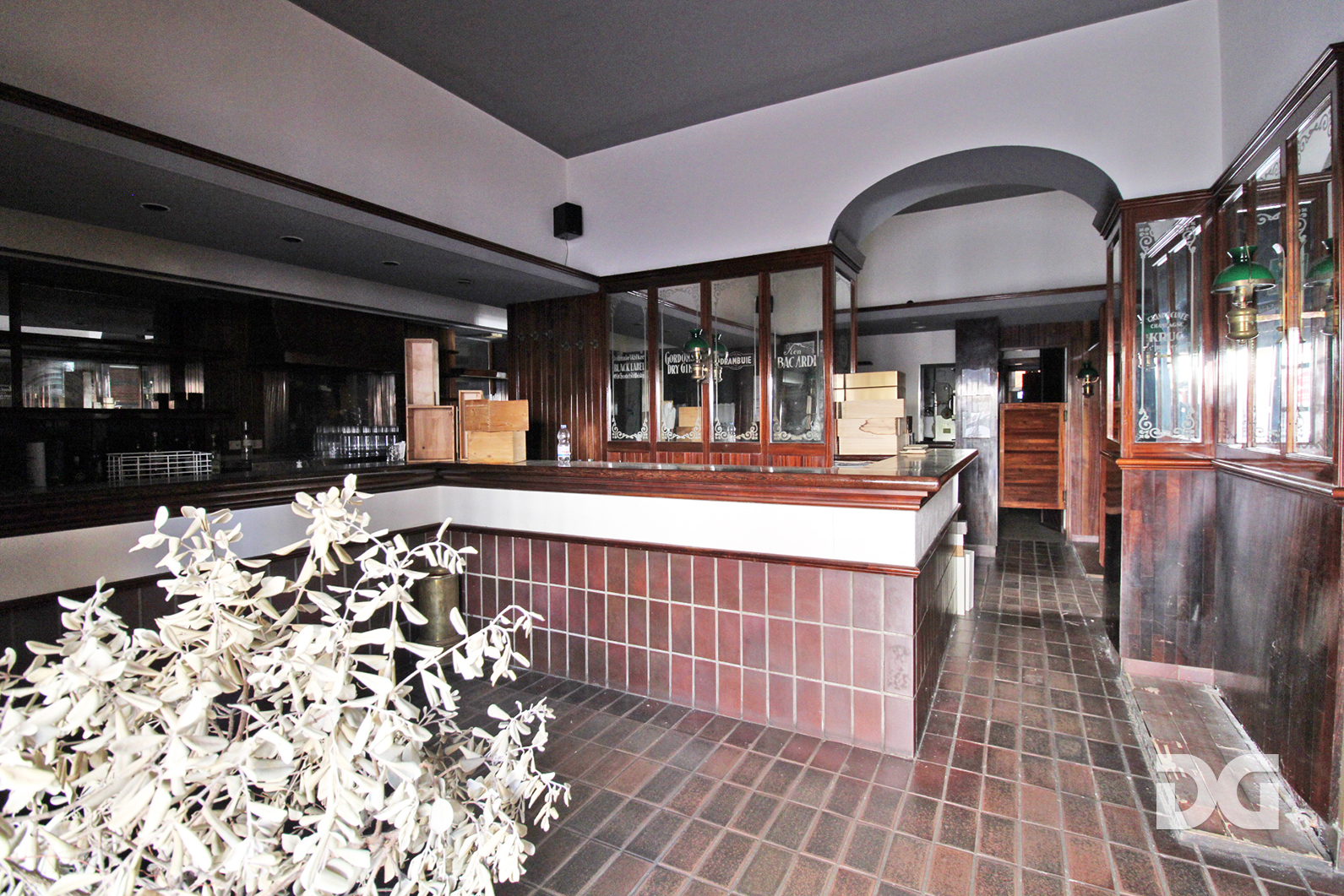 Immobiliare Del Guasta VIA CARLO BARABINO – LOCALE COMMERCIALE MQ. 124 