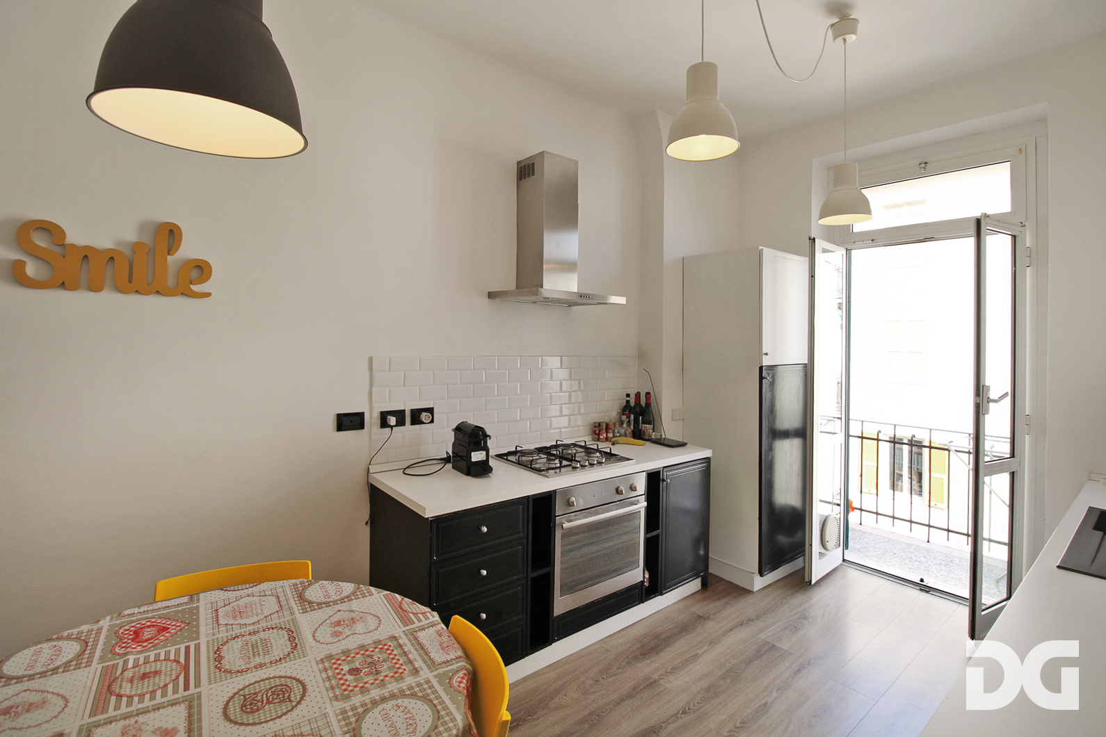 Immobiliare Del Guasta ALBARO – VIALE G. PALAZZI PERFETTI E LUMINOSI MQ. 70 CON BALCONE