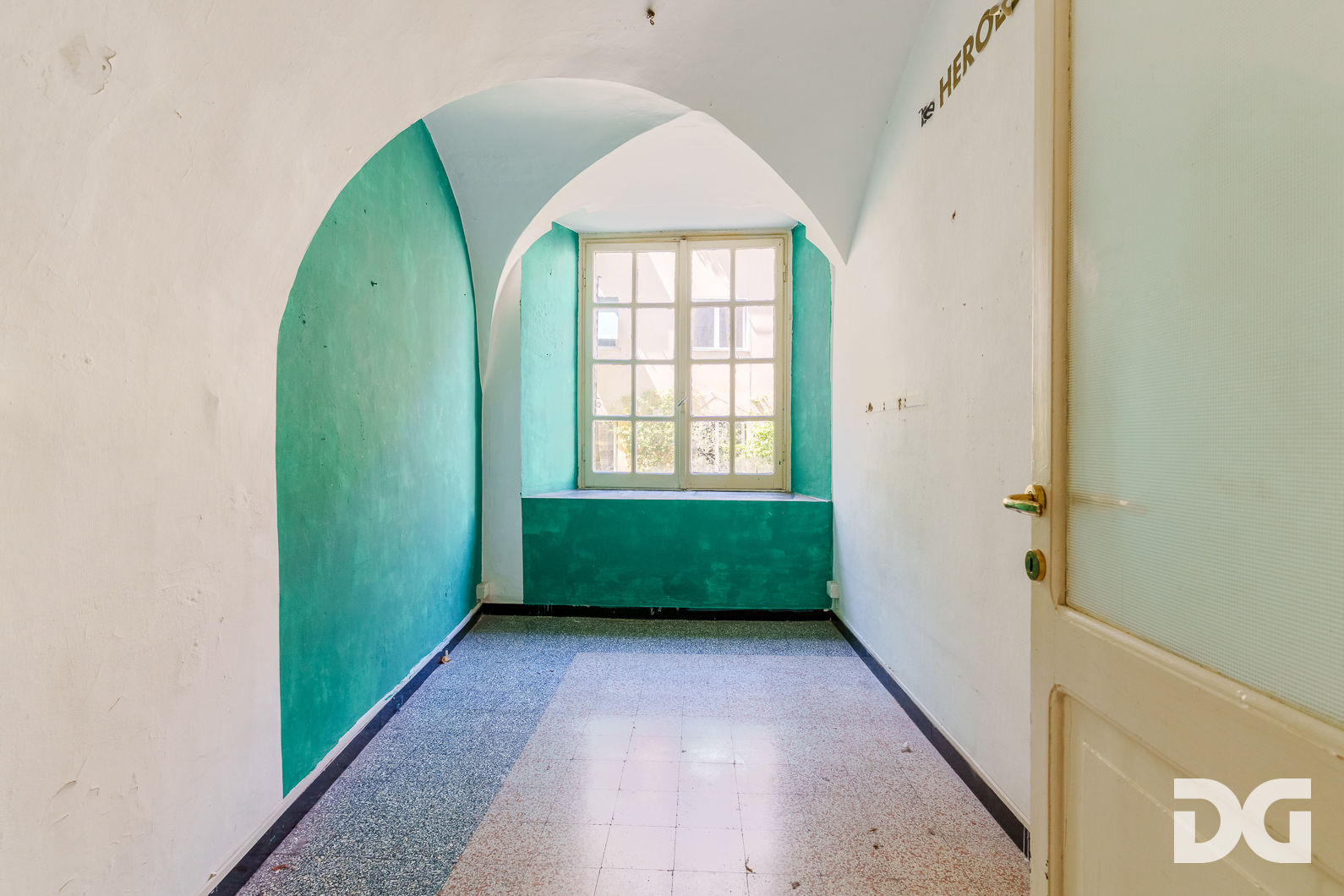 Immobiliare Del Guasta CENTRO STORICO – VICO CARMAGNOLA LUMINOSI MQ. 55