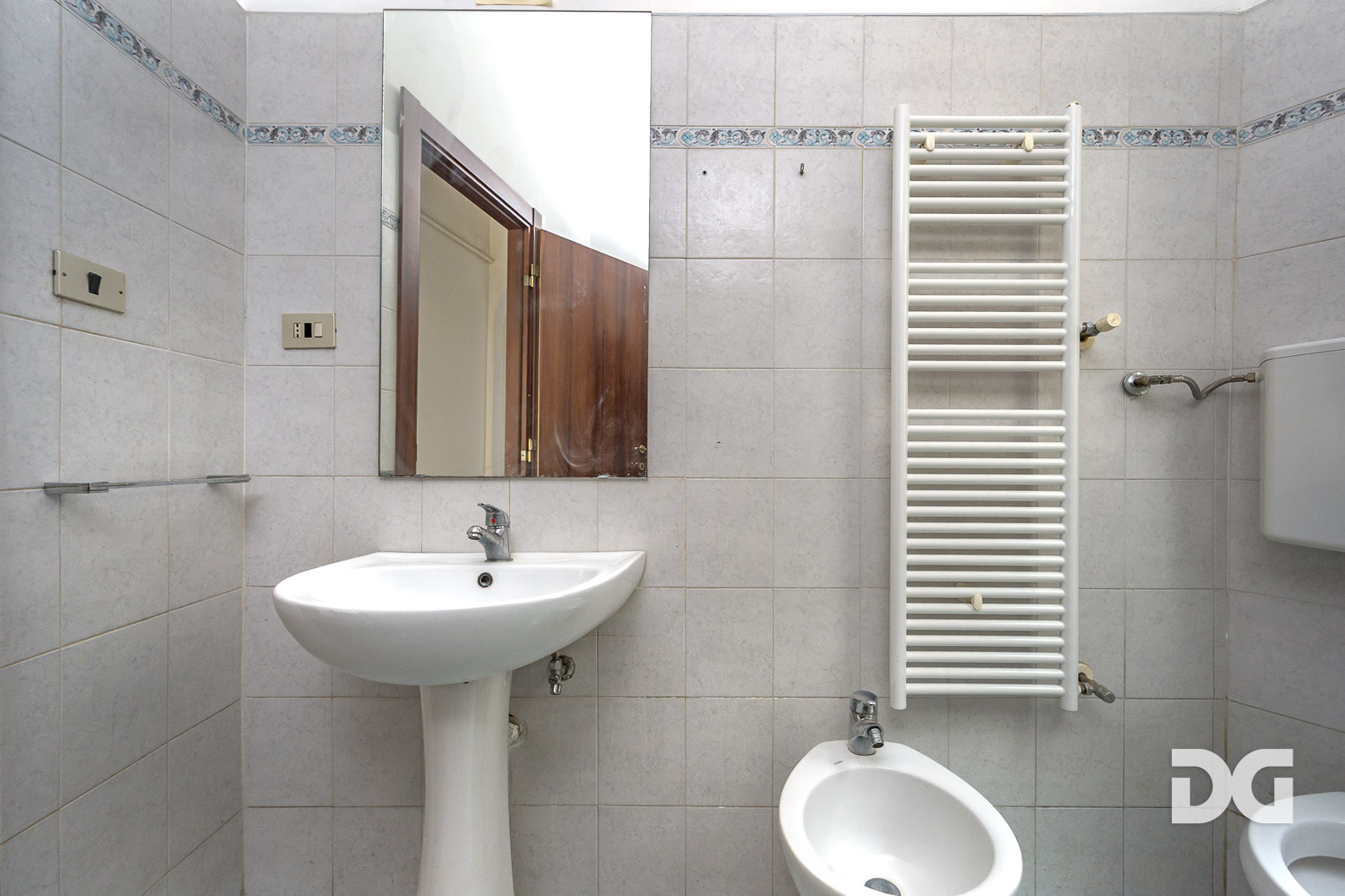 Immobiliare Del Guasta VIA SAN MARTINO – MQ. 107 TERRAZZO SOPRASTANTE 