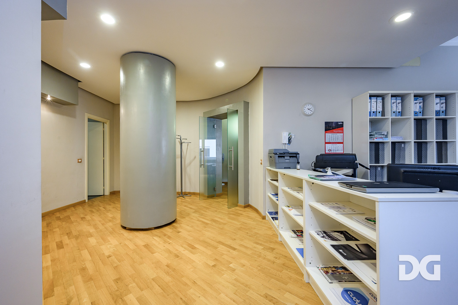 Immobiliare Del Guasta FOCE MARE - PIAZZA ROSSETTI - UFFICIO DIVISIBILE MQ. 187 