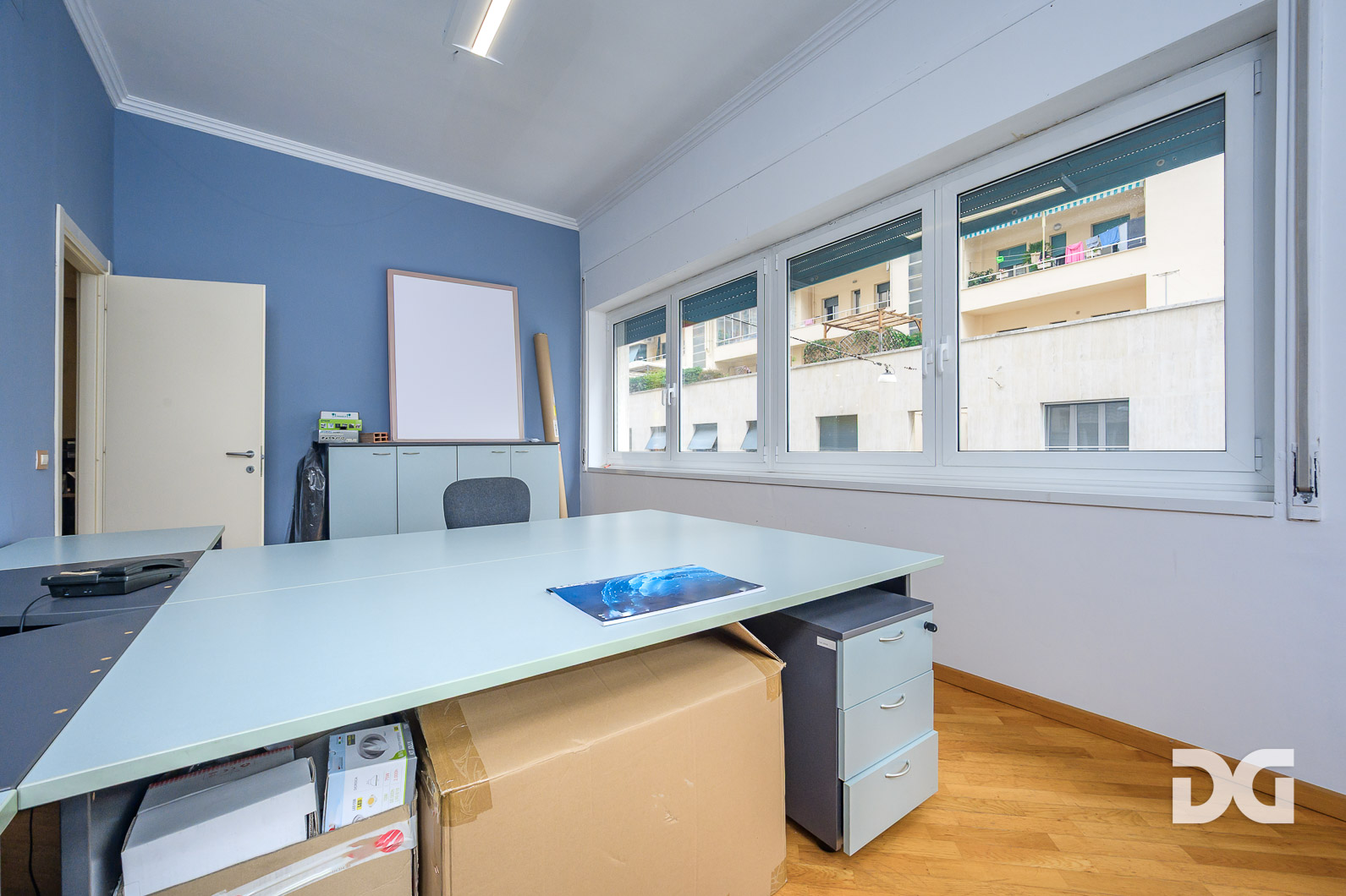 Immobiliare Del Guasta FOCE MARE - PIAZZA ROSSETTI - UFFICIO DIVISIBILE MQ. 187 