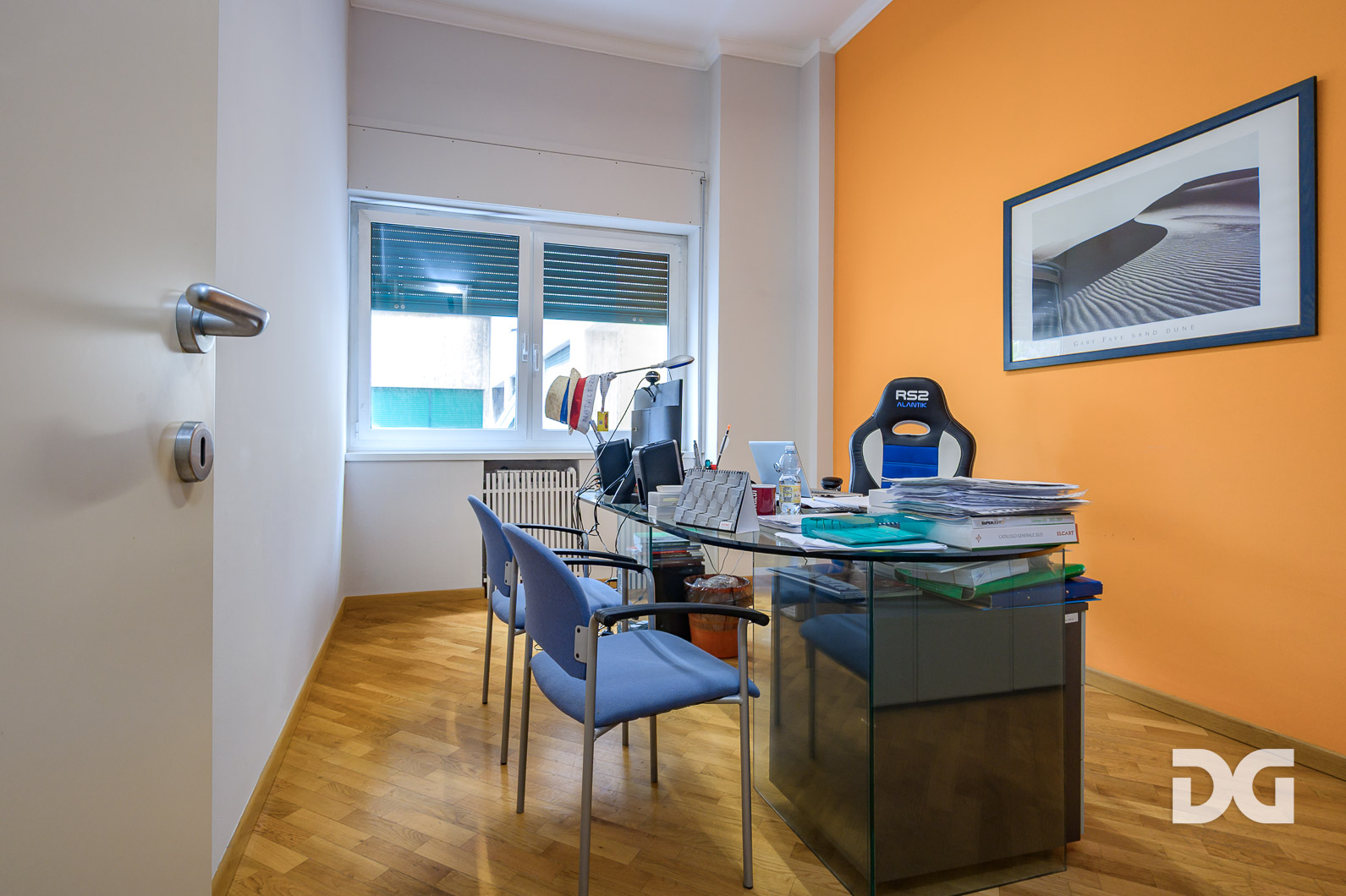 Immobiliare Del Guasta FOCE MARE - PIAZZA ROSSETTI - UFFICIO DIVISIBILE MQ. 187 