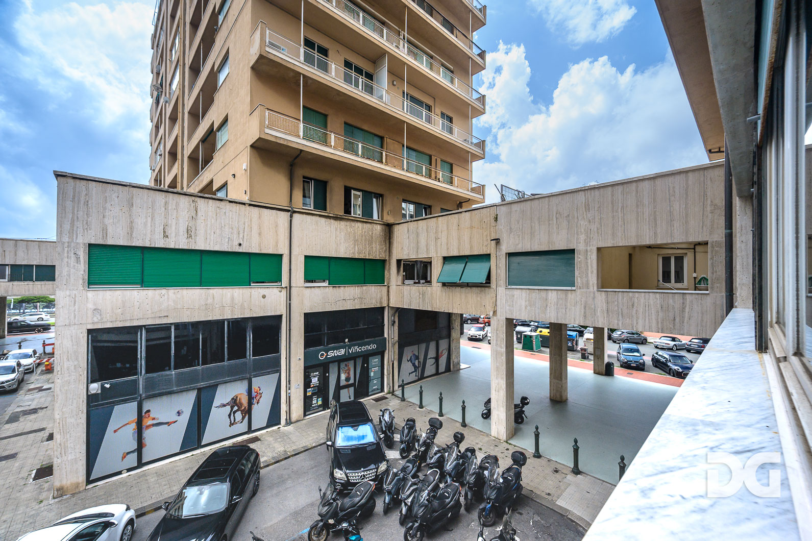 Immobiliare Del Guasta FOCE MARE - PIAZZA ROSSETTI - UFFICIO DIVISIBILE MQ. 187 