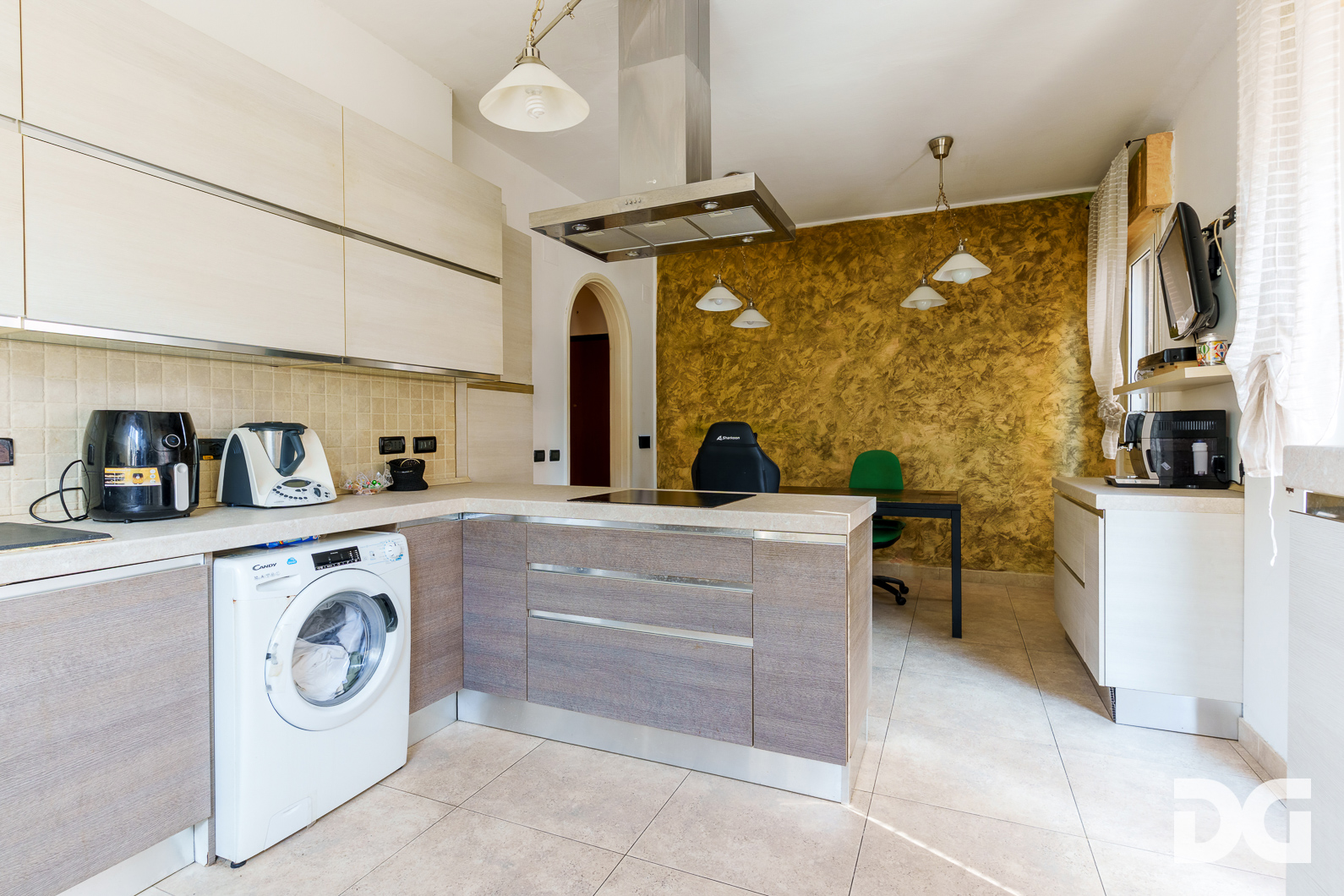 Immobiliare Del Guasta MOLASSANA – VIA GHERZI PANORAMICI MQ. 98 CON TERRAZZO 