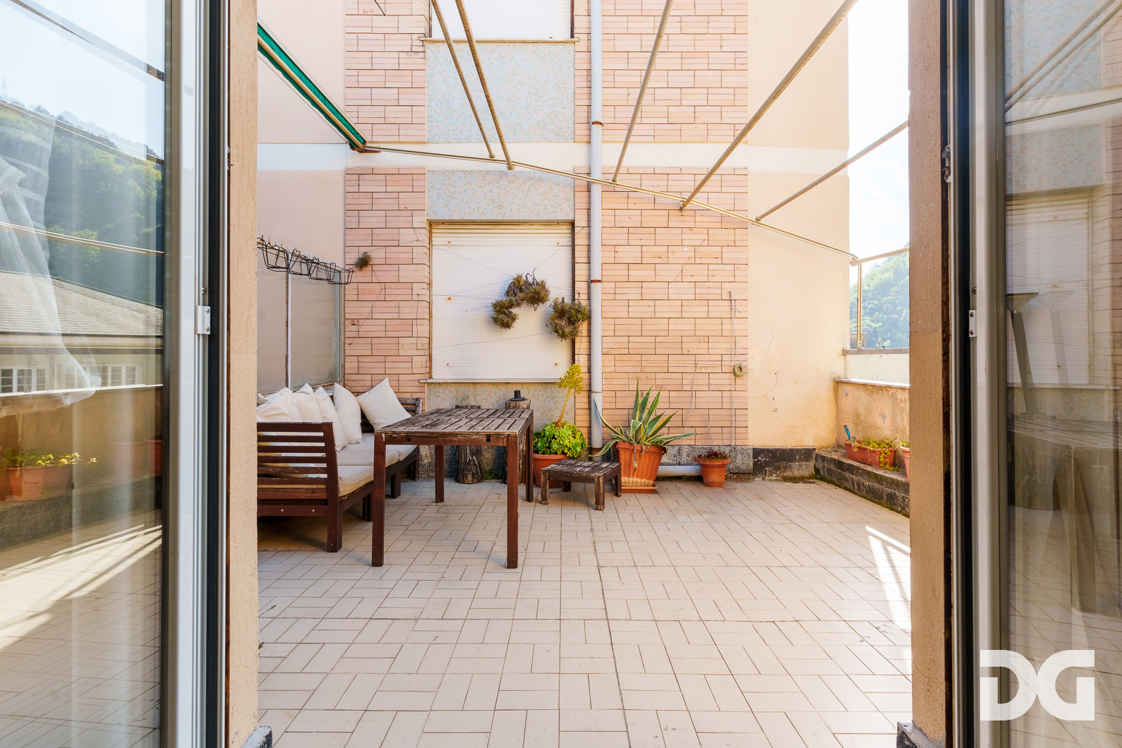 Immobiliare Del Guasta MOLASSANA – VIA GHERZI PANORAMICI MQ. 98 CON TERRAZZO 