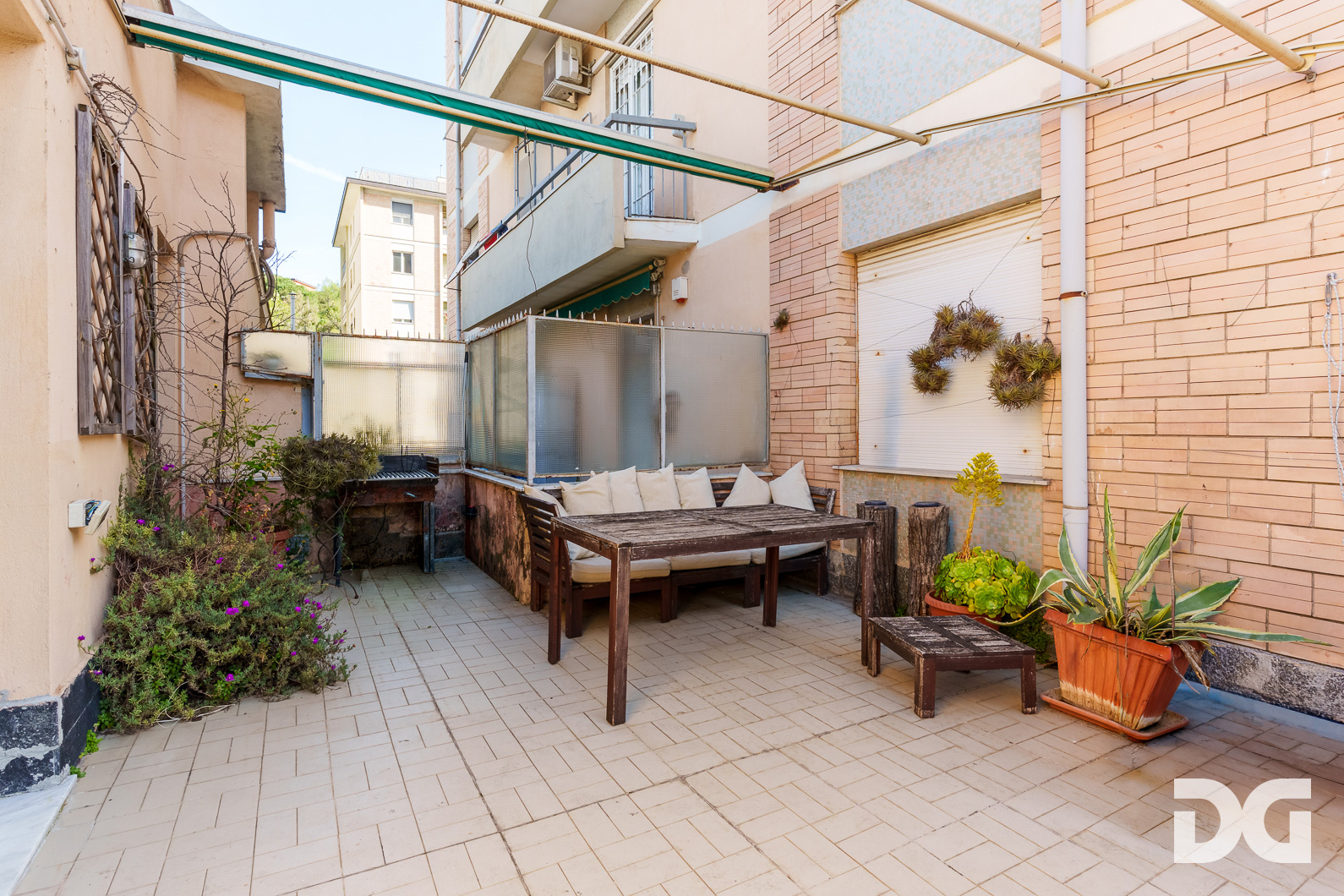 Immobiliare Del Guasta MOLASSANA – VIA GHERZI PANORAMICI MQ. 98 CON TERRAZZO 