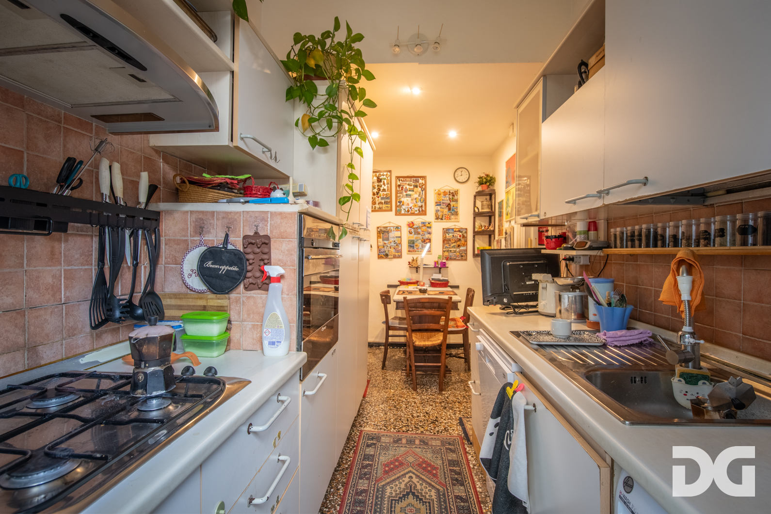 Immobiliare Del Guasta CASTELLETTO – VIA CABELLA MQ.98 CON GIARDINO 