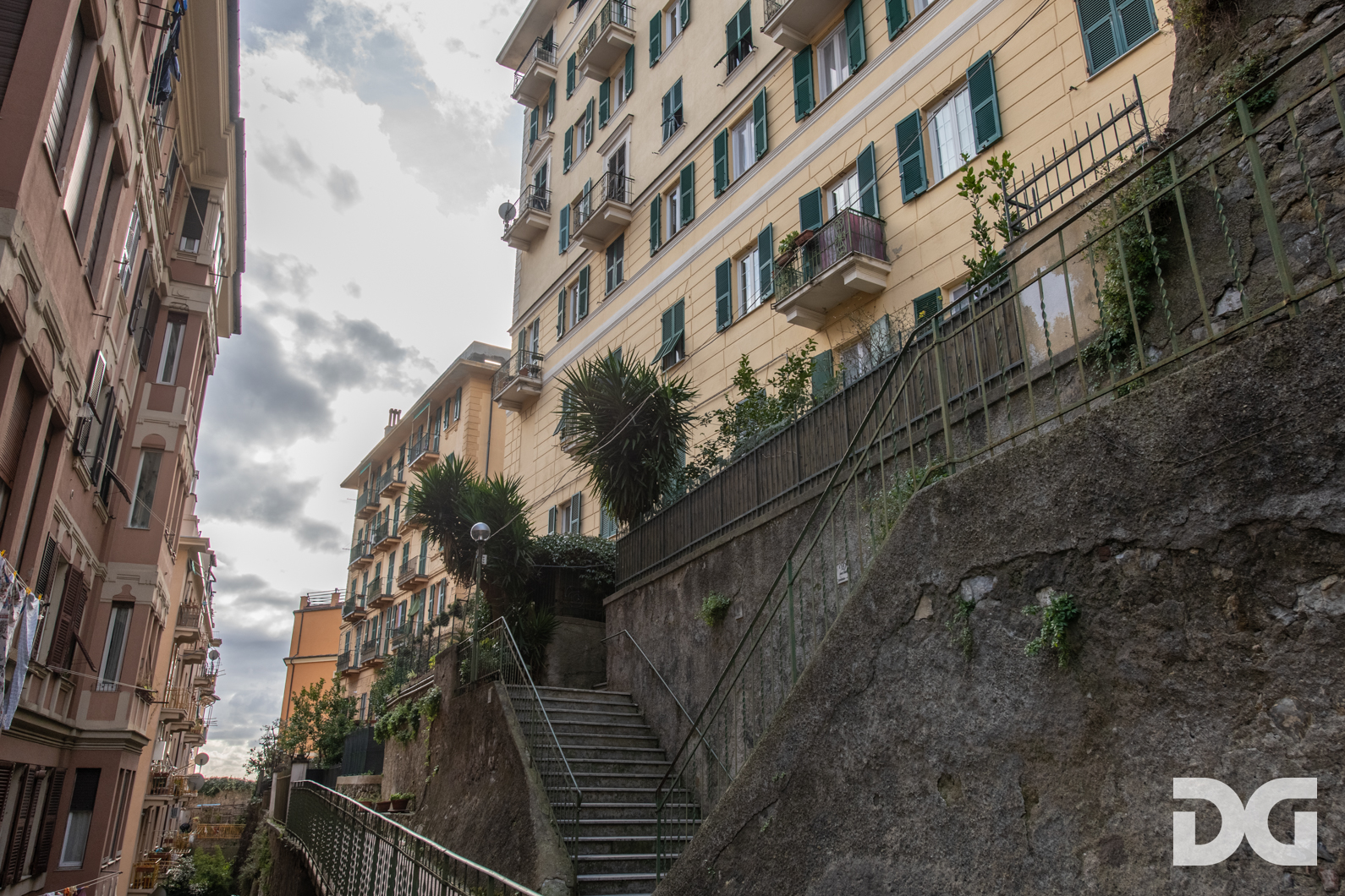 Immobiliare Del Guasta CASTELLETTO – VIA CABELLA MQ.98 CON GIARDINO 