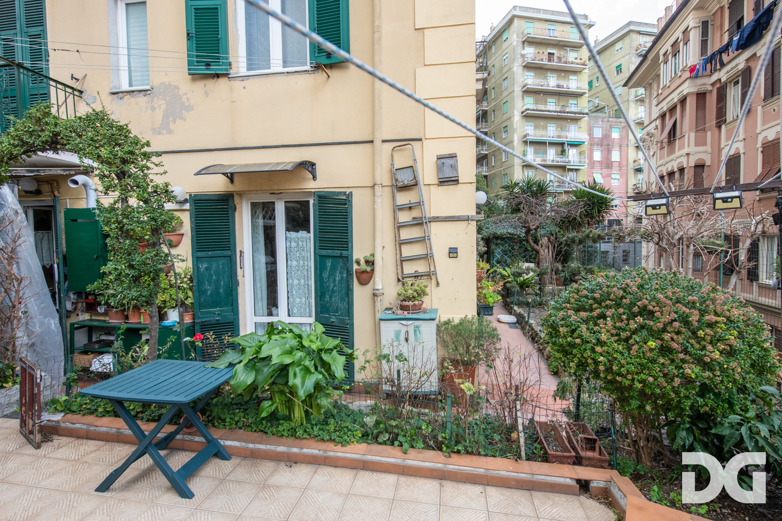 Immobiliare Del Guasta CASTELLETTO – VIA CABELLA MQ.98 CON GIARDINO 