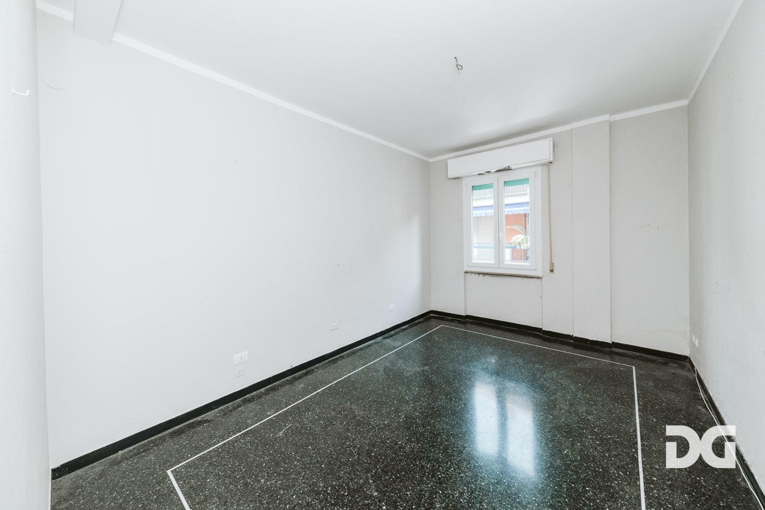 Immobiliare Del Guasta RECCO – VIA VITTORIO VENETO LUMINOSI MQ. 113 