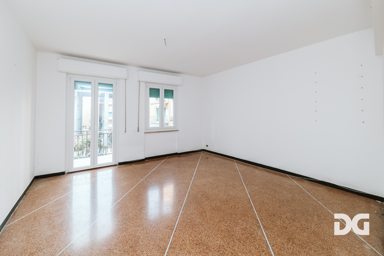 Immobiliare Del Guasta RECCO – VIA VITTORIO VENETO LUMINOSI MQ. 113 