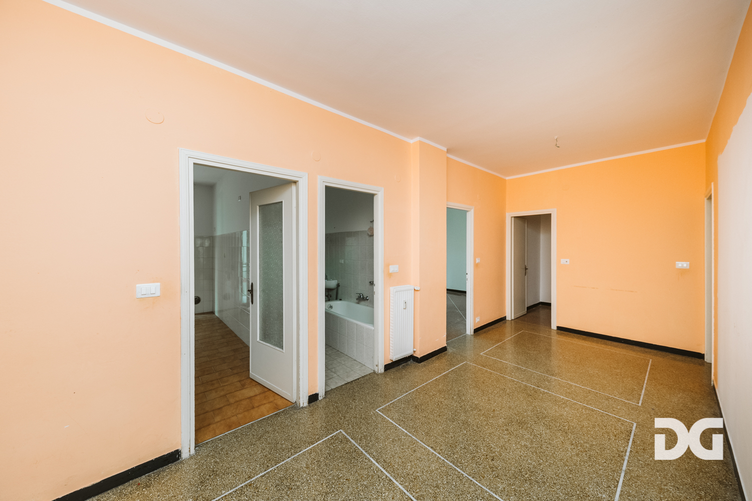 Immobiliare Del Guasta RECCO – VIA VITTORIO VENETO LUMINOSI MQ. 113 