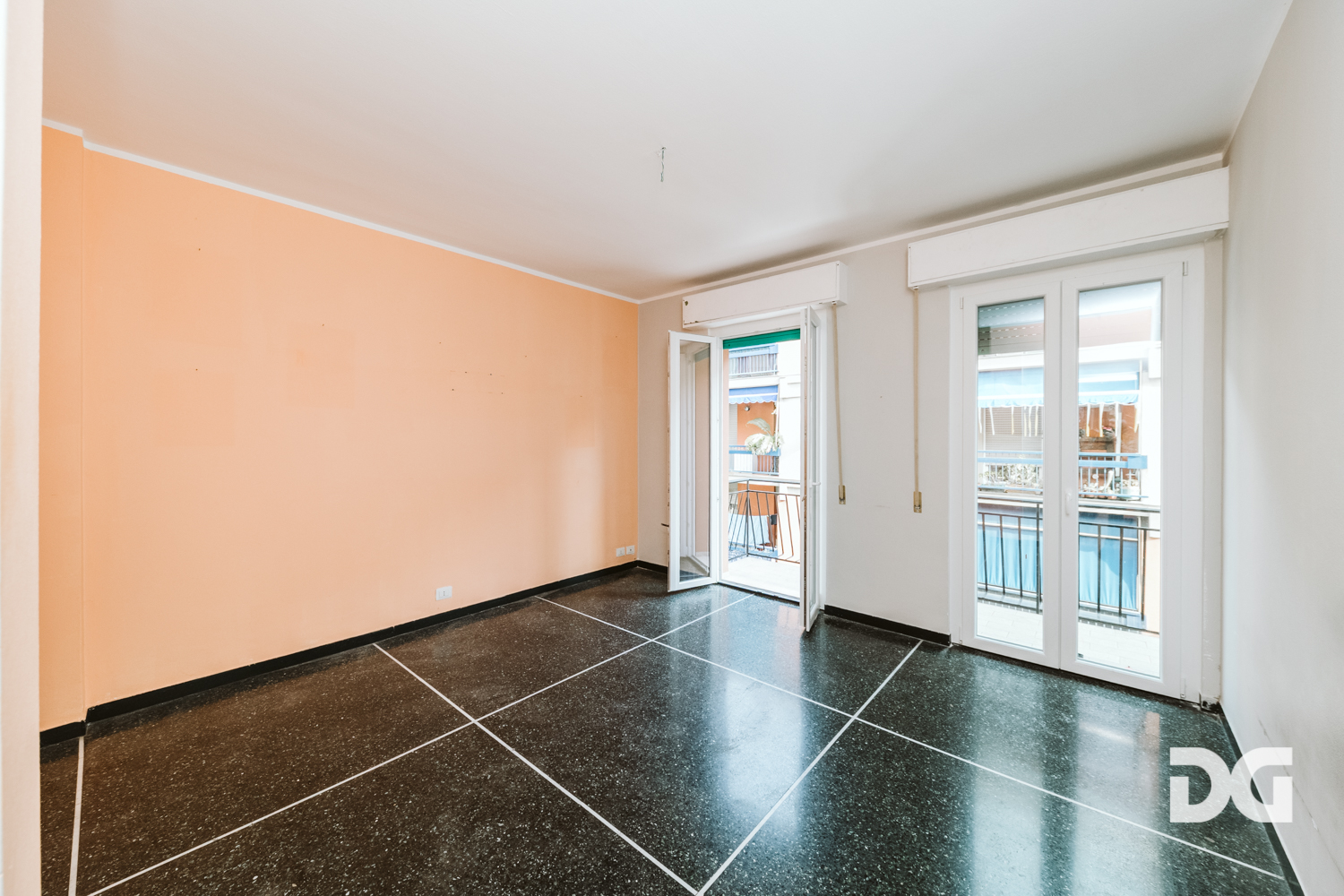 Immobiliare Del Guasta RECCO – VIA VITTORIO VENETO LUMINOSI MQ. 113 