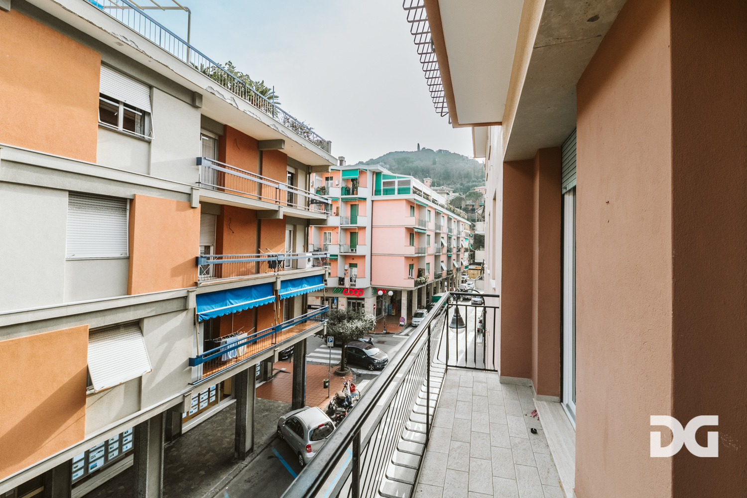 Immobiliare Del Guasta RECCO – VIA VITTORIO VENETO LUMINOSI MQ. 113 