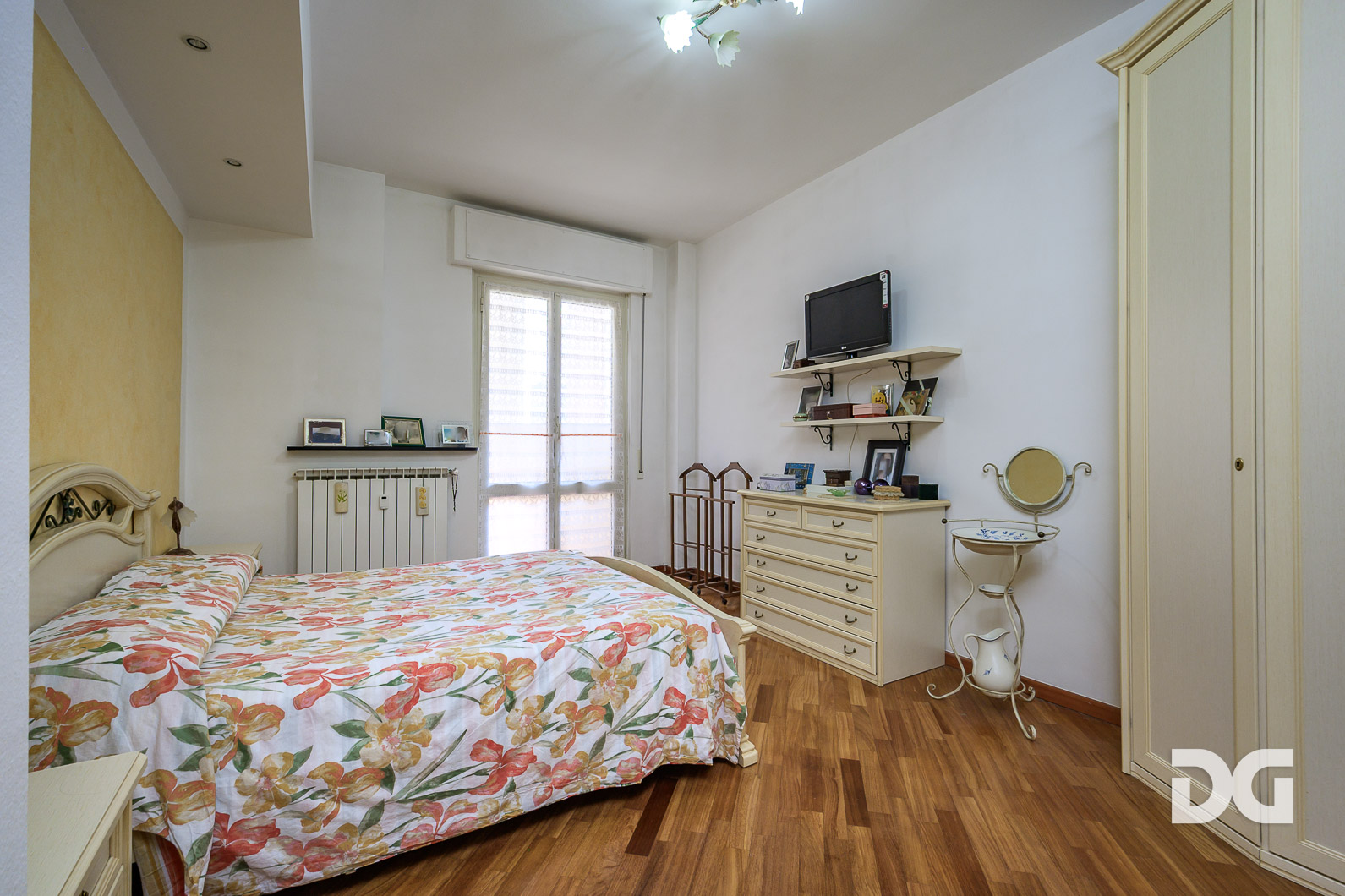 Immobiliare Del Guasta MONTALDO ADIACENZE – MQ. 111 CON BALCONATA 