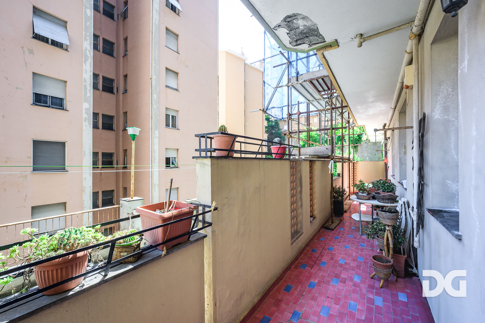 Immobiliare Del Guasta MONTALDO ADIACENZE – MQ. 111 CON BALCONATA 
