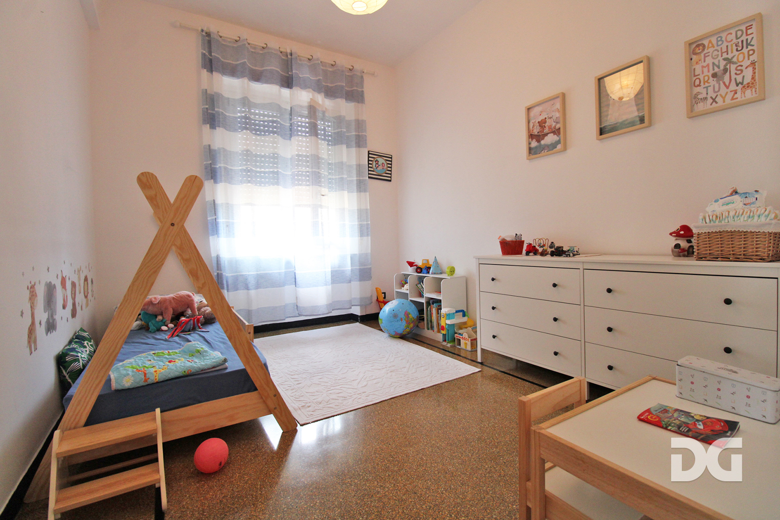 Immobiliare Del Guasta FOCE – VIA CECCHI PERFETTI MQ.96 CON BALCONE PIANO ALTO