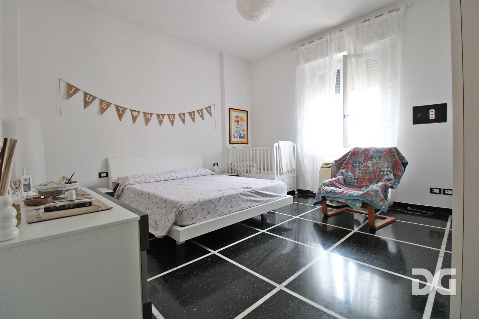 Immobiliare Del Guasta FOCE – VIA CECCHI PERFETTI MQ.96 CON BALCONE PIANO ALTO