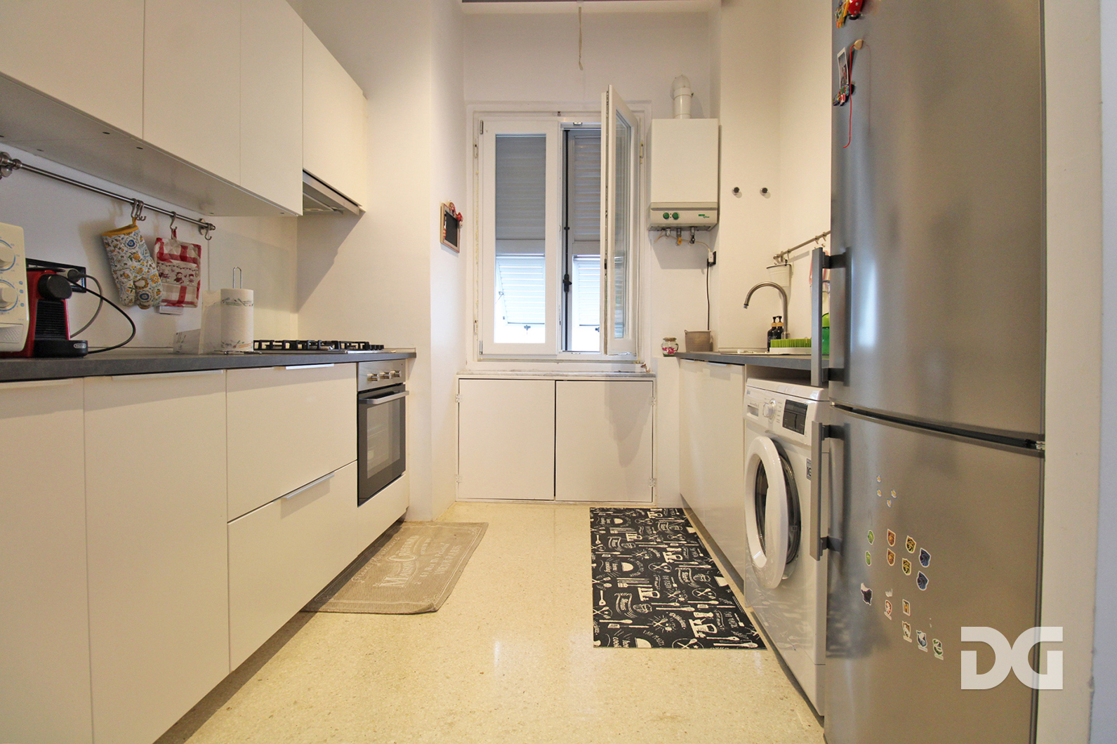Immobiliare Del Guasta FOCE – VIA CECCHI PERFETTI MQ.96 CON BALCONE PIANO ALTO