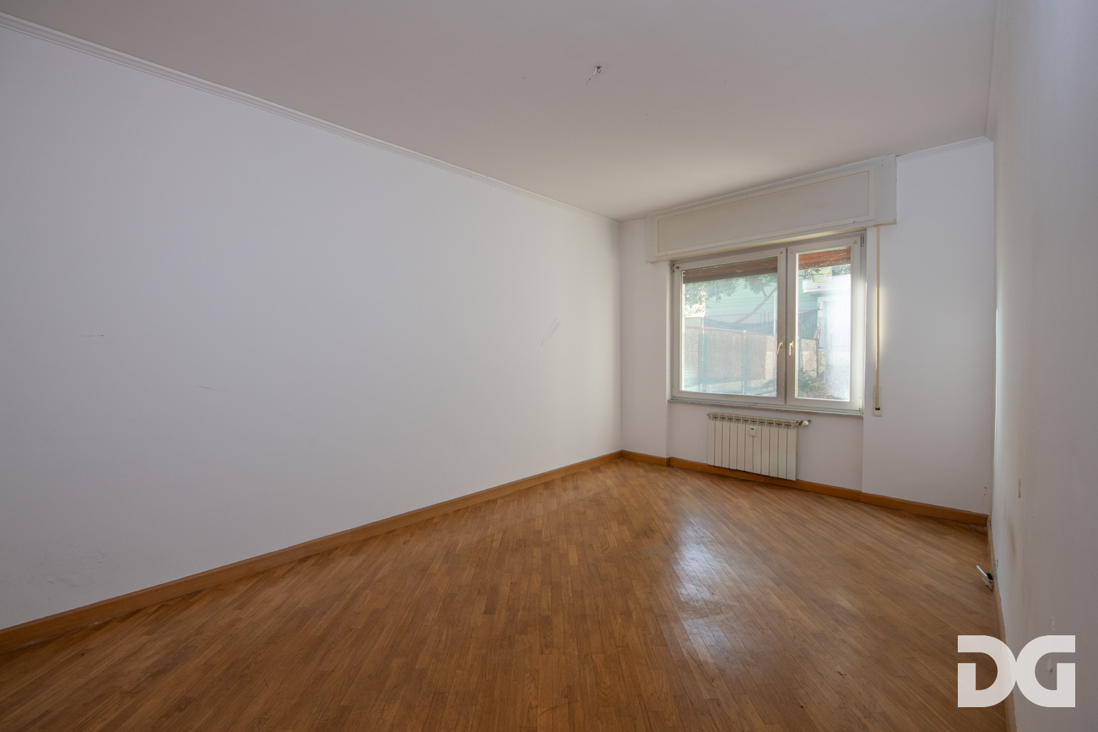 Immobiliare Del Guasta PEGLI VIA OPISSO – MQ.102 CON GIARDINO IN CONTESTO PRIVATO 