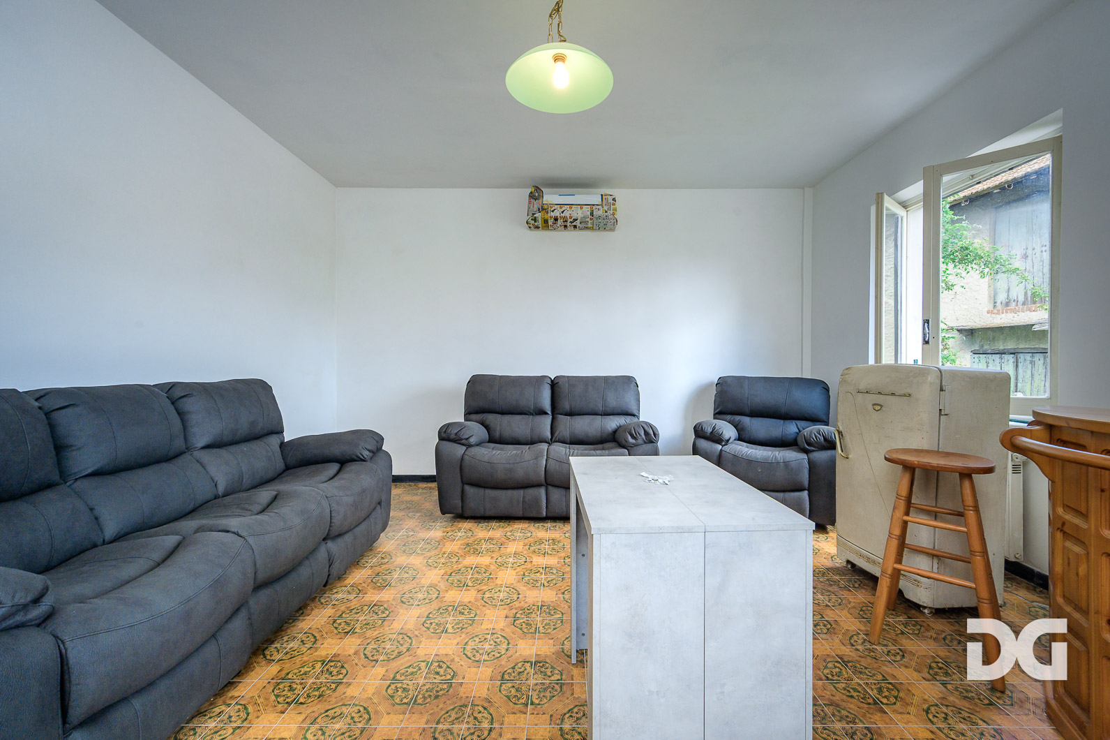 Immobiliare Del Guasta SERRA RICCO’ – ORERO – CASA INDIPENDENTE MQ. 109 CON TERRAZZO 