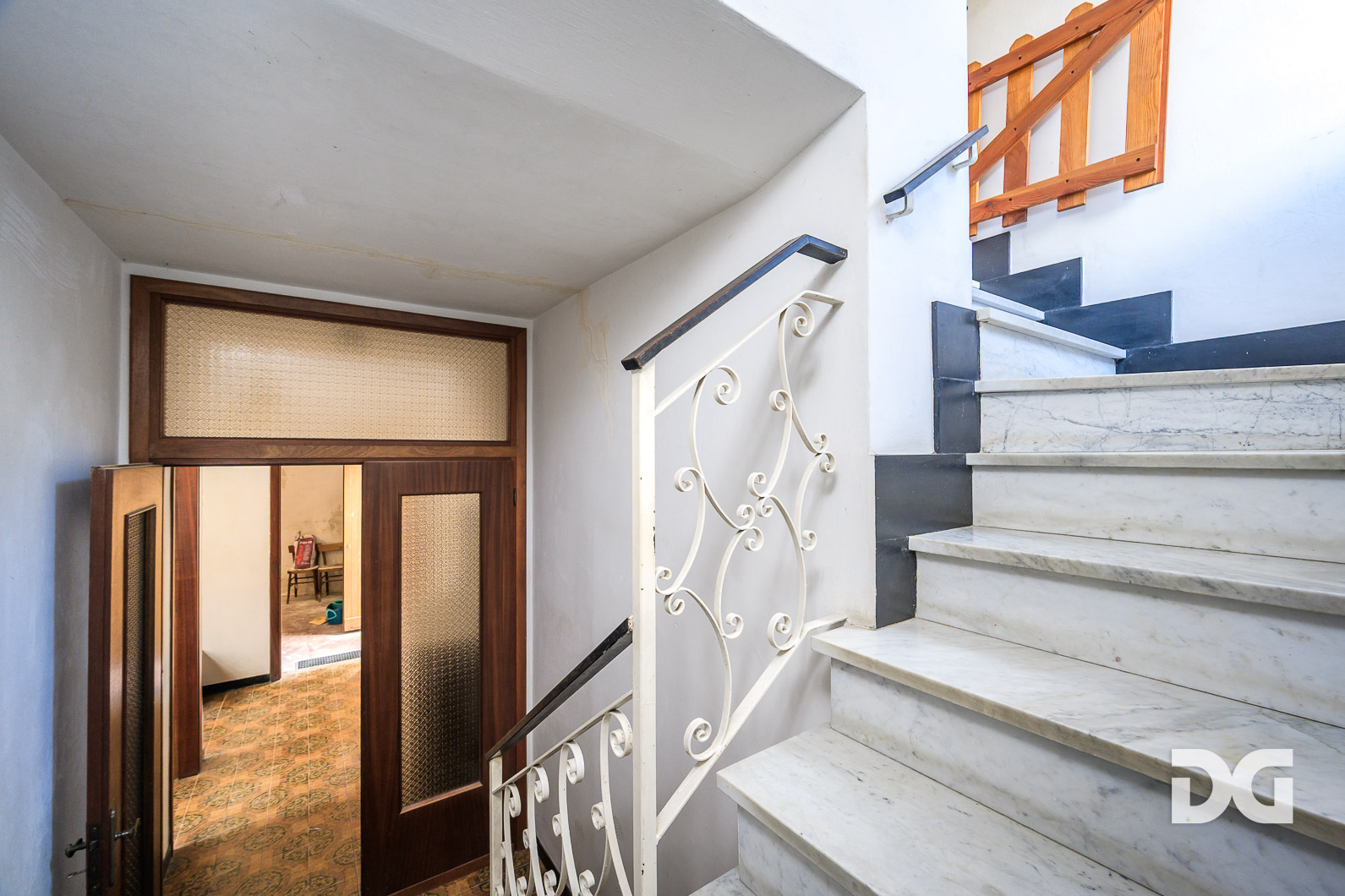 Immobiliare Del Guasta SERRA RICCO’ – ORERO – CASA INDIPENDENTE MQ. 109 CON TERRAZZO 