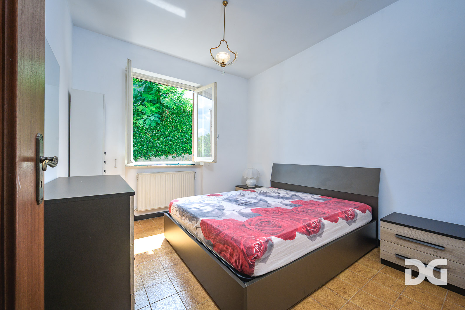 Immobiliare Del Guasta SERRA RICCO’ – ORERO – CASA INDIPENDENTE MQ. 109 CON TERRAZZO 