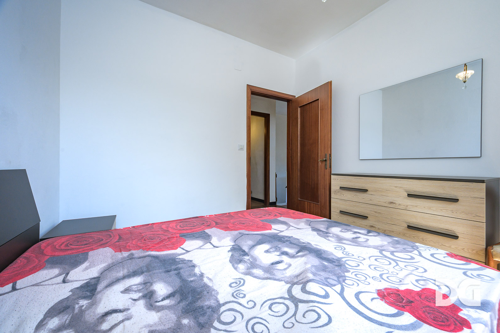 Immobiliare Del Guasta SERRA RICCO’ – ORERO – CASA INDIPENDENTE MQ. 109 CON TERRAZZO 