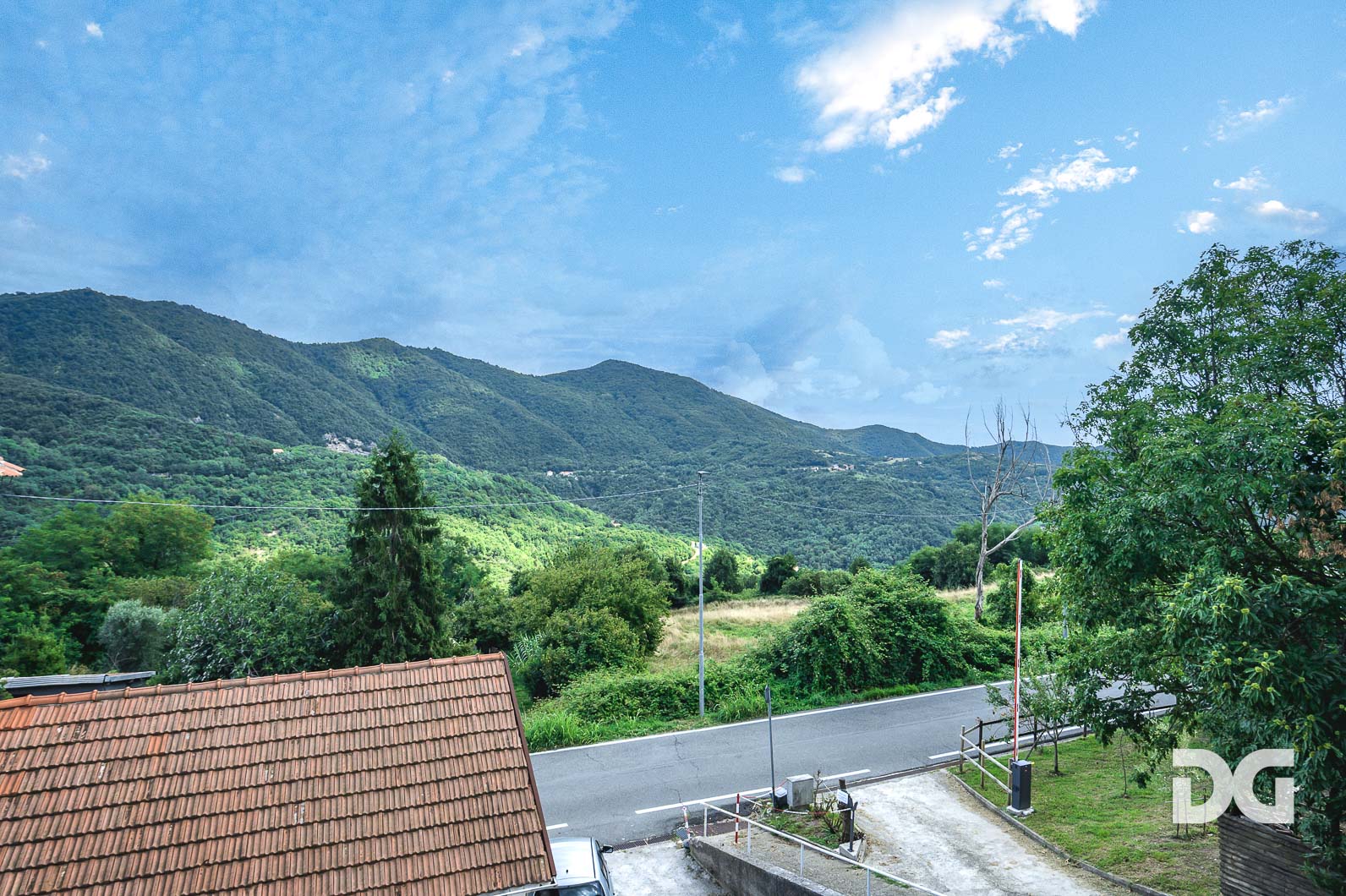 Immobiliare Del Guasta SERRA RICCO’ – ORERO – CASA INDIPENDENTE MQ. 109 CON TERRAZZO 