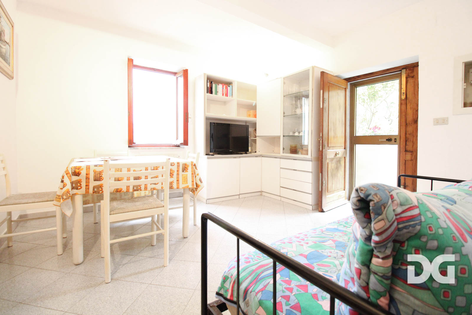 Immobiliare Del Guasta S. ROCCO DI CAMOGLI – PANORAMICI MQ. 99 CON GIARDINO (NUDA PROPRIETA’) 