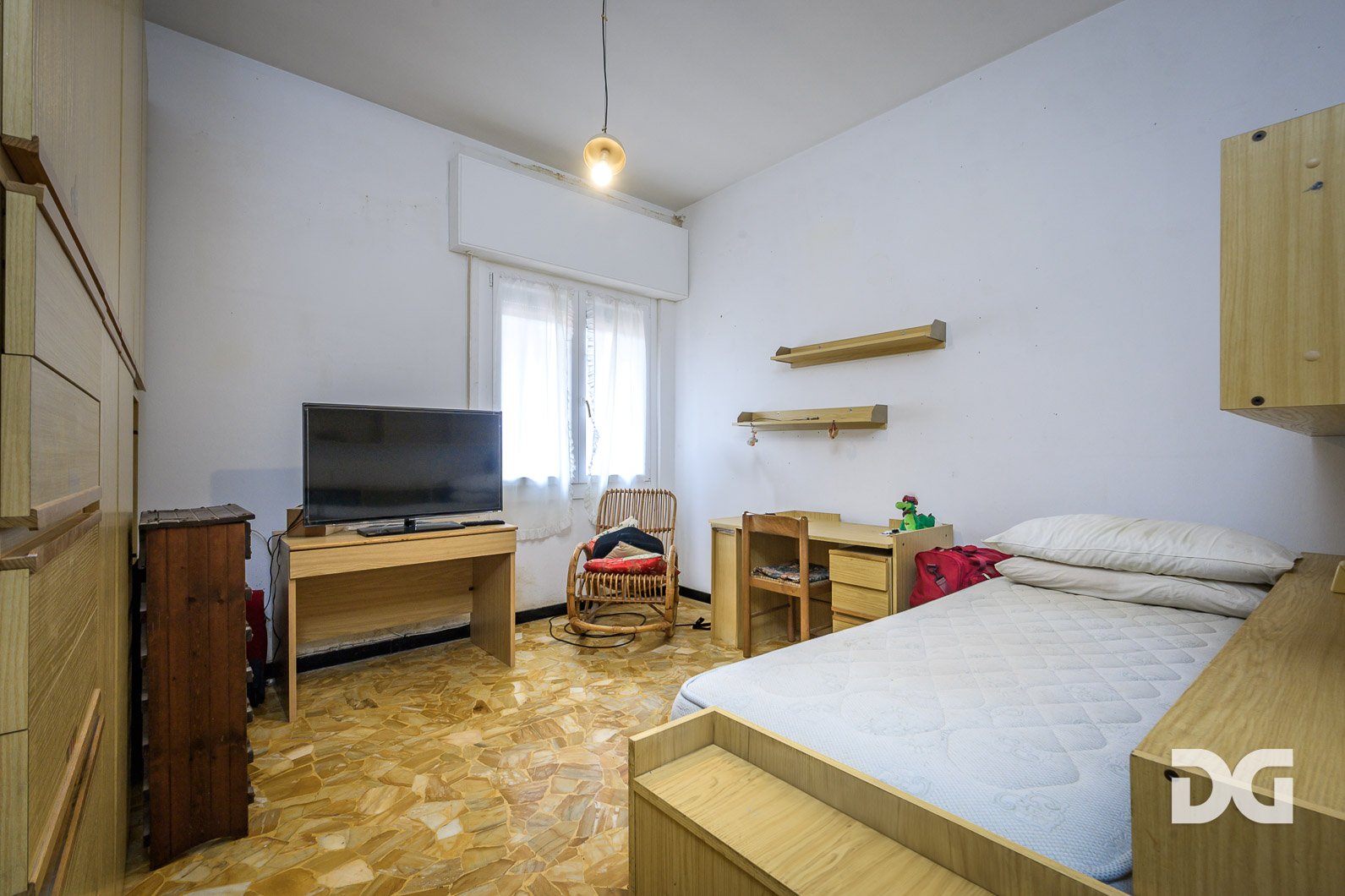 Immobiliare Del Guasta MANIN – BURLANDO – MQ. 109 ULTIMO PIANO 